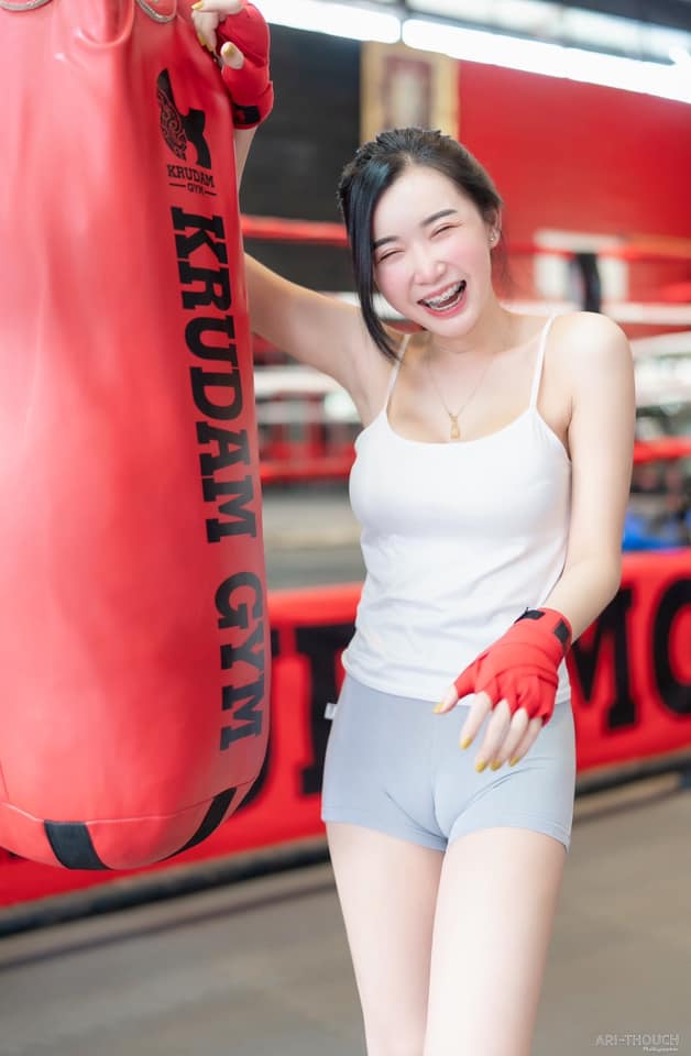 คะแนน กนกญาดา เน็ตไอดอลมาแรงเป็นขวัญใจไอดอลใครหลายๆคน 27