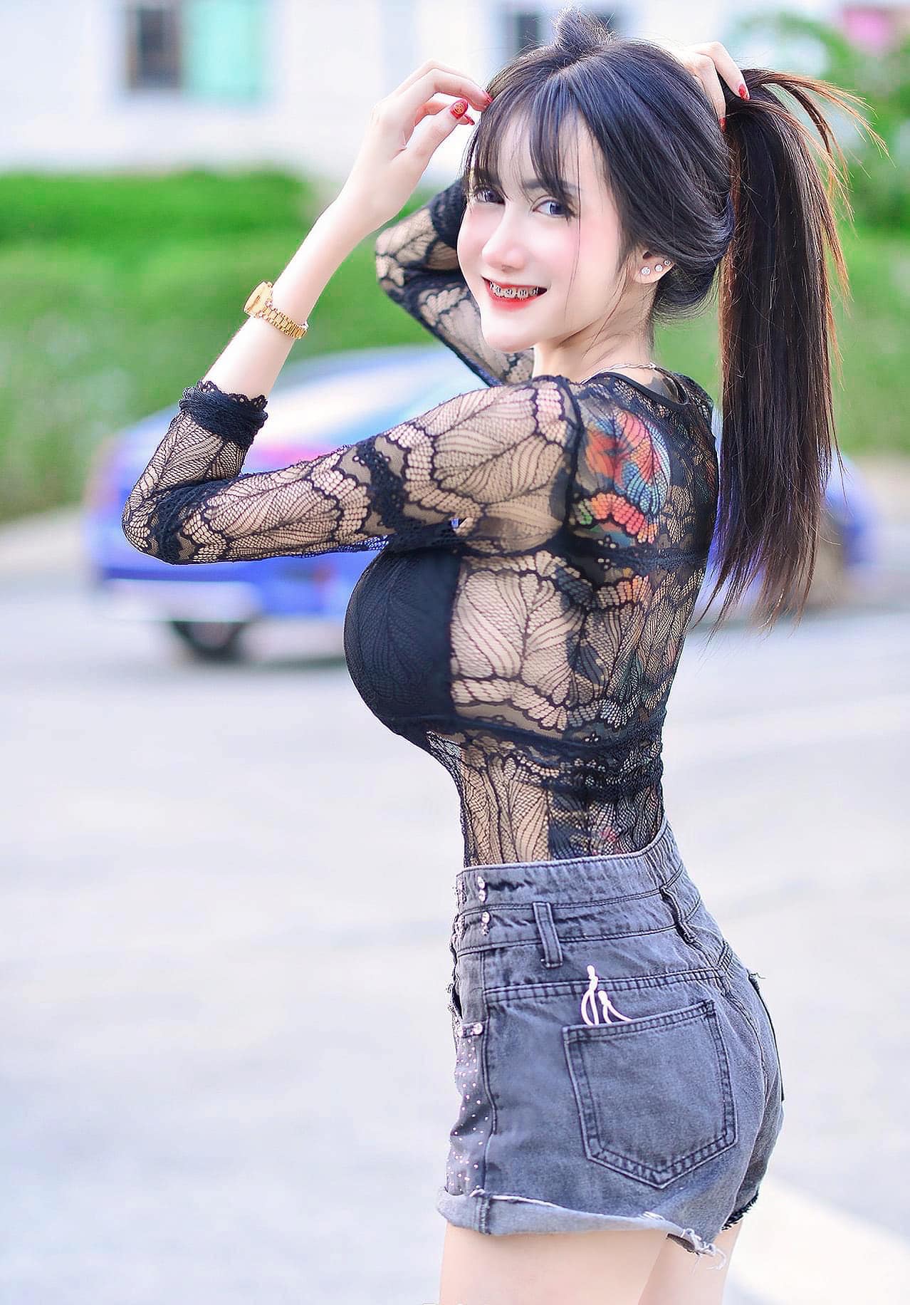 น้องสมายหยี๋ เรามีวาร์ปเด็ดมาให้ติดตามและรับชมผลงาน ความเซ็กซี่ 33