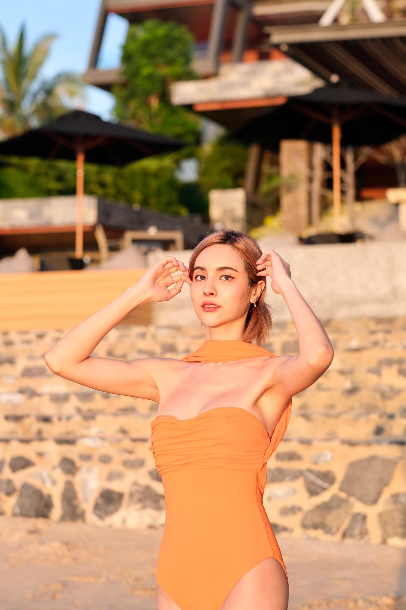 อีฟ ชญานิศฐ์ ดาราเซ็กซี่ระดับแถวหน้า แถมยังโชว์หุ่นSEXลงโซเชี่ยวด้วย 15