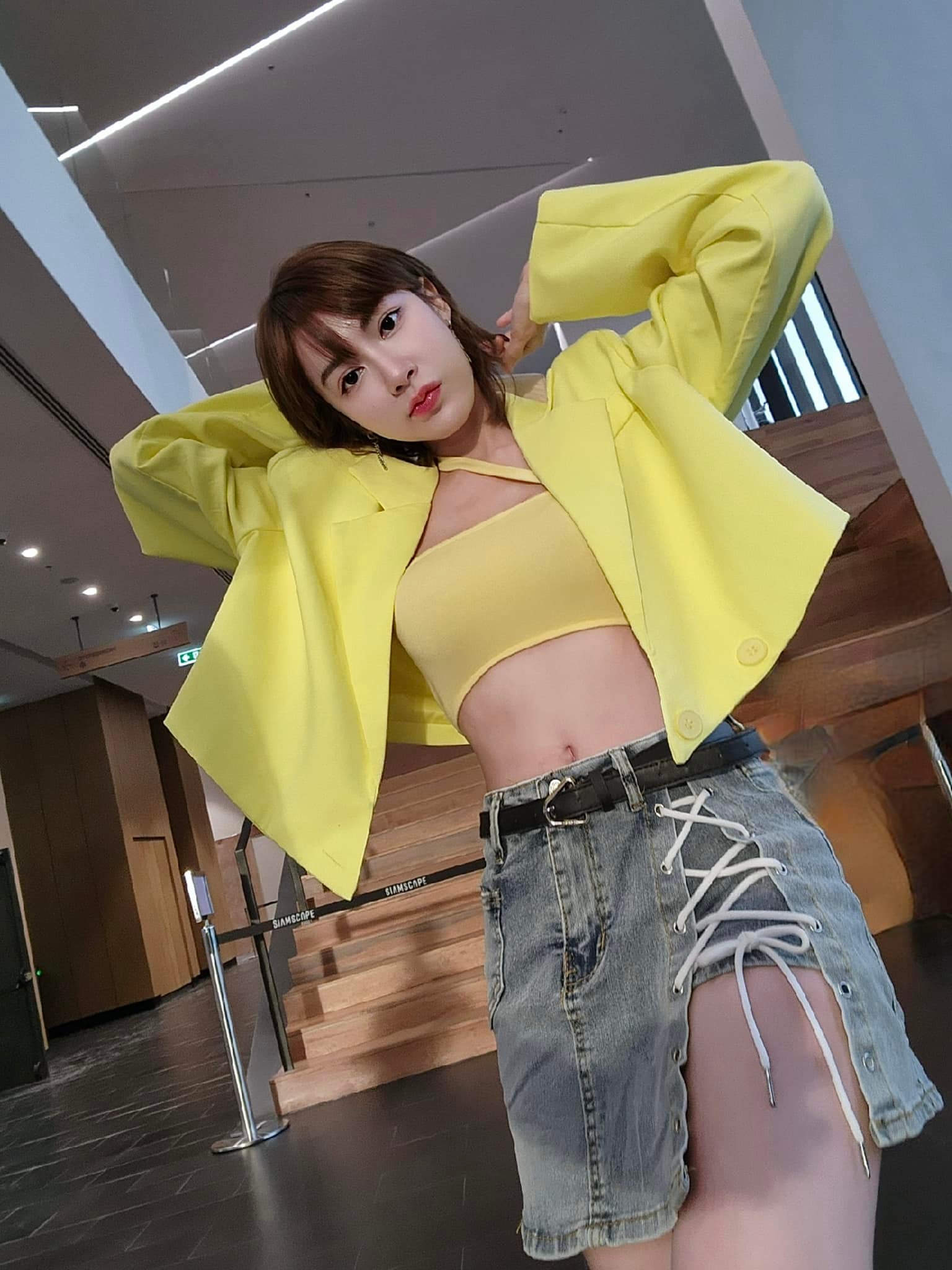 น้อง ฟางโกะ สาวผมสั้น ใส่แว่น สุดเซ็กซี่ที่ใครๆก็ต้องถามหาเธอ 19