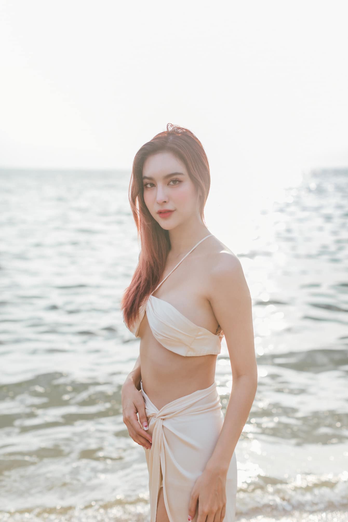 อีฟ ชญานิศฐ์ ดาราเซ็กซี่ระดับแถวหน้า แถมยังโชว์หุ่นSEXลงโซเชี่ยวด้วย 31