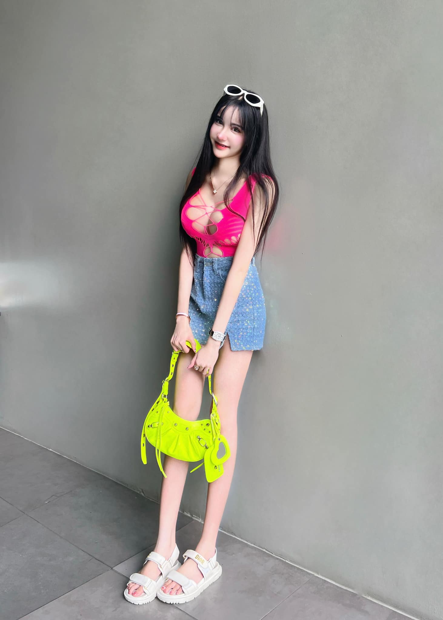 น้องสมายหยี๋ เรามีวาร์ปเด็ดมาให้ติดตามและรับชมผลงาน ความเซ็กซี่ 45