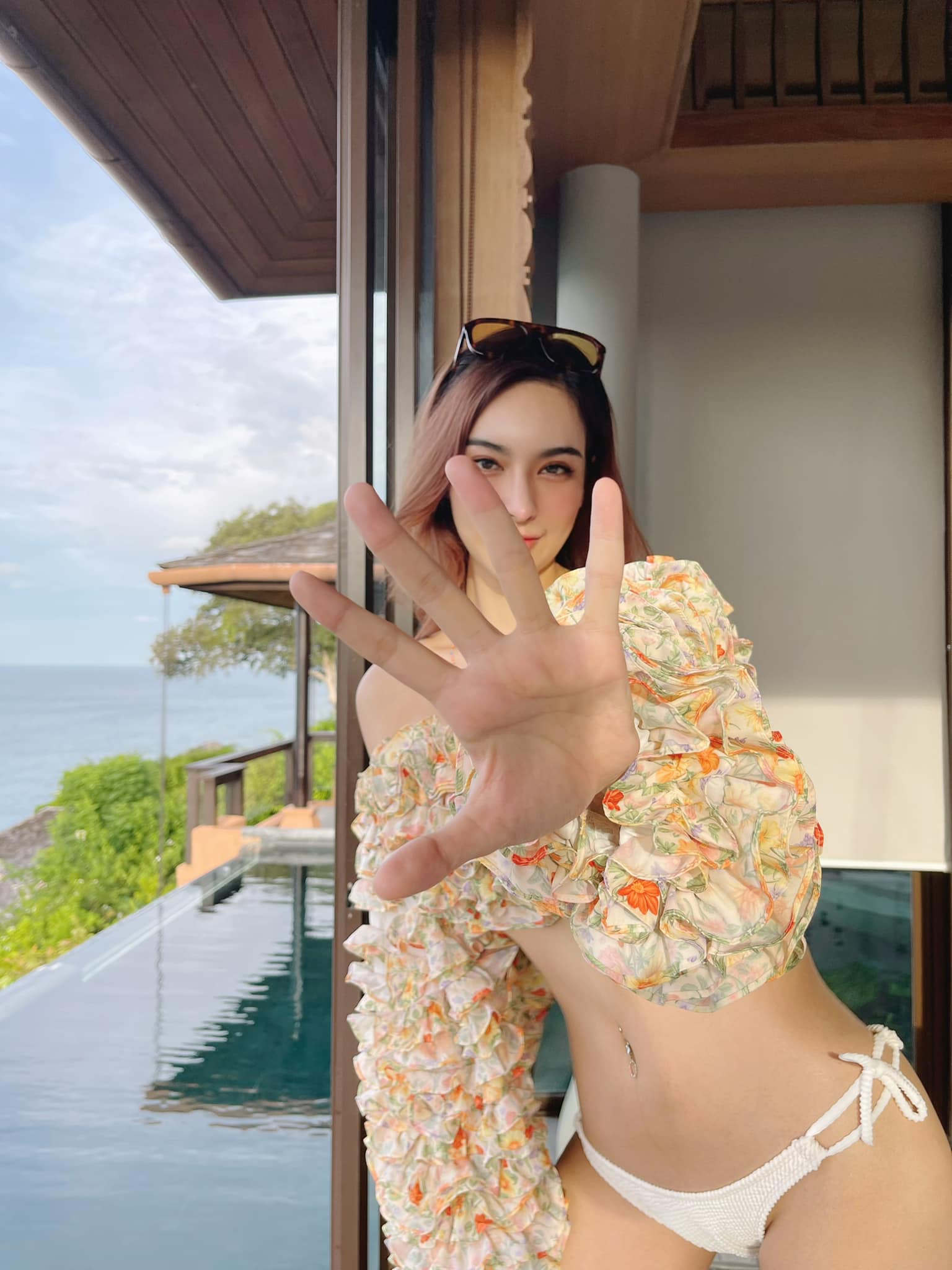 อีฟ ชญานิศฐ์ ดาราเซ็กซี่ระดับแถวหน้า แถมยังโชว์หุ่นSEXลงโซเชี่ยวด้วย 39