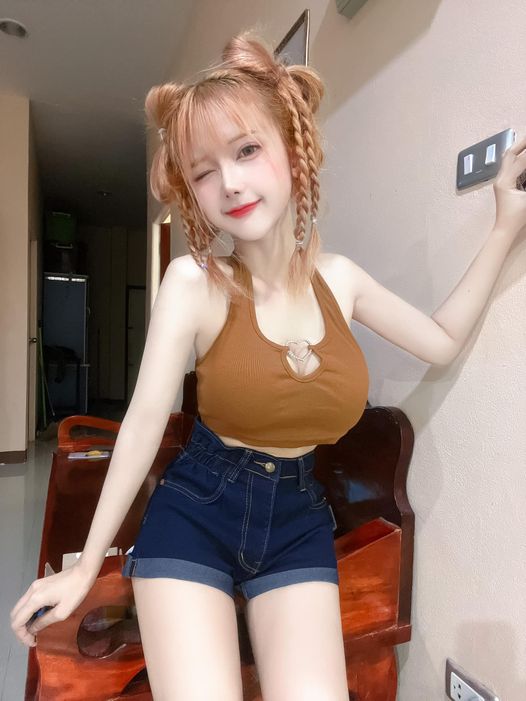 มีนา เรวดี หรือ น้องมีนา เสียงครางของเธอนั้นเด็ดสุดๆหุ่นสวยเนียนใหญ่ 26