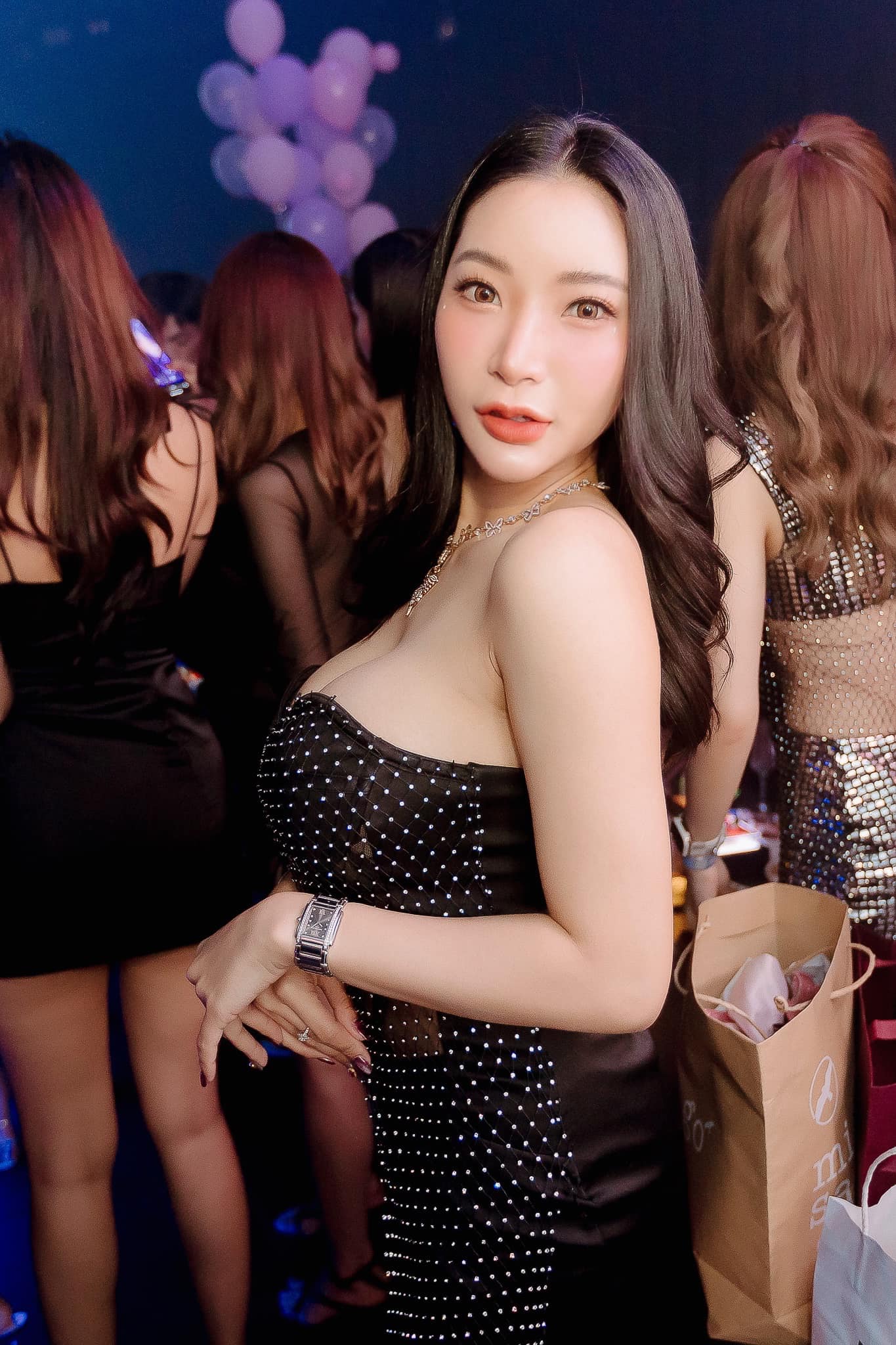 น้องหมวยลี่ onlyfans การถ่ายแบบของเธอดีกรีไม่ธรรมดาลีลาเด็ดสุดๆ 126