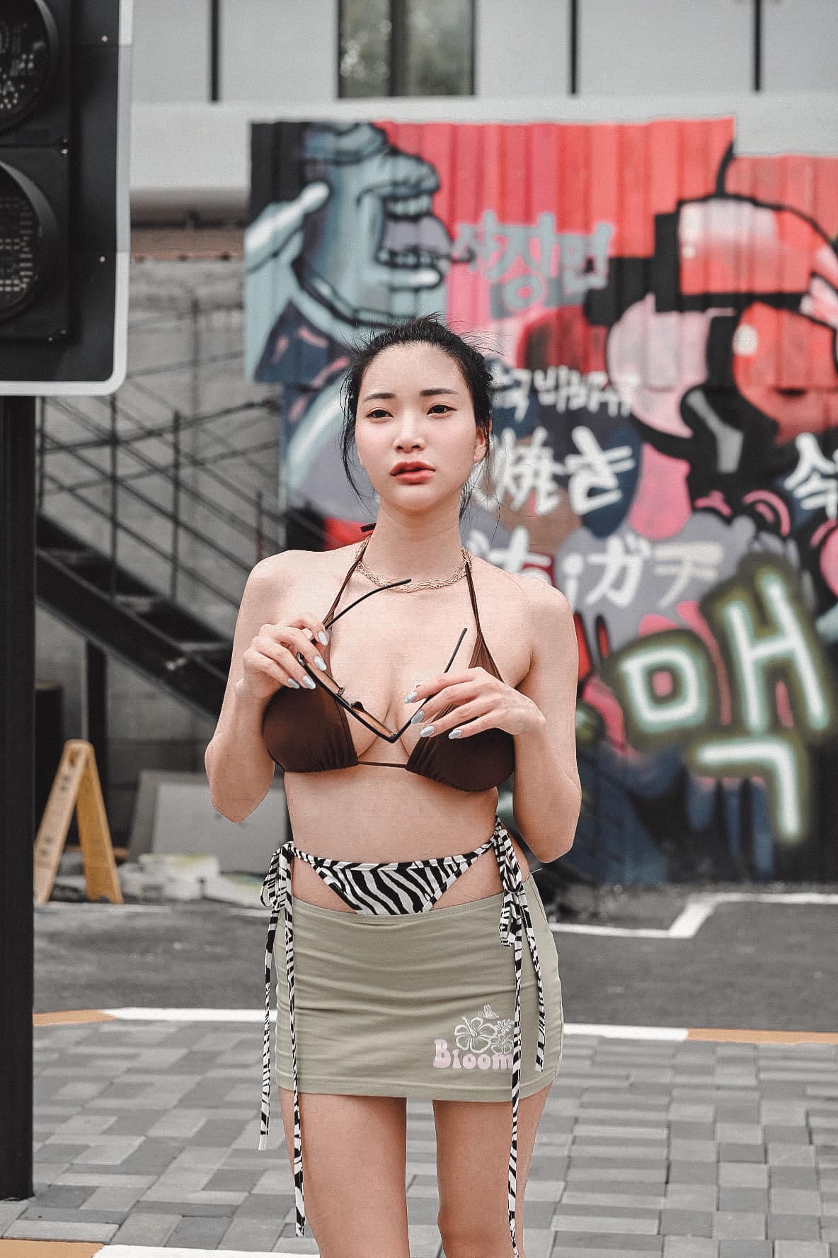น้องหมวยลี่ onlyfans การถ่ายแบบของเธอดีกรีไม่ธรรมดาลีลาเด็ดสุดๆ 152