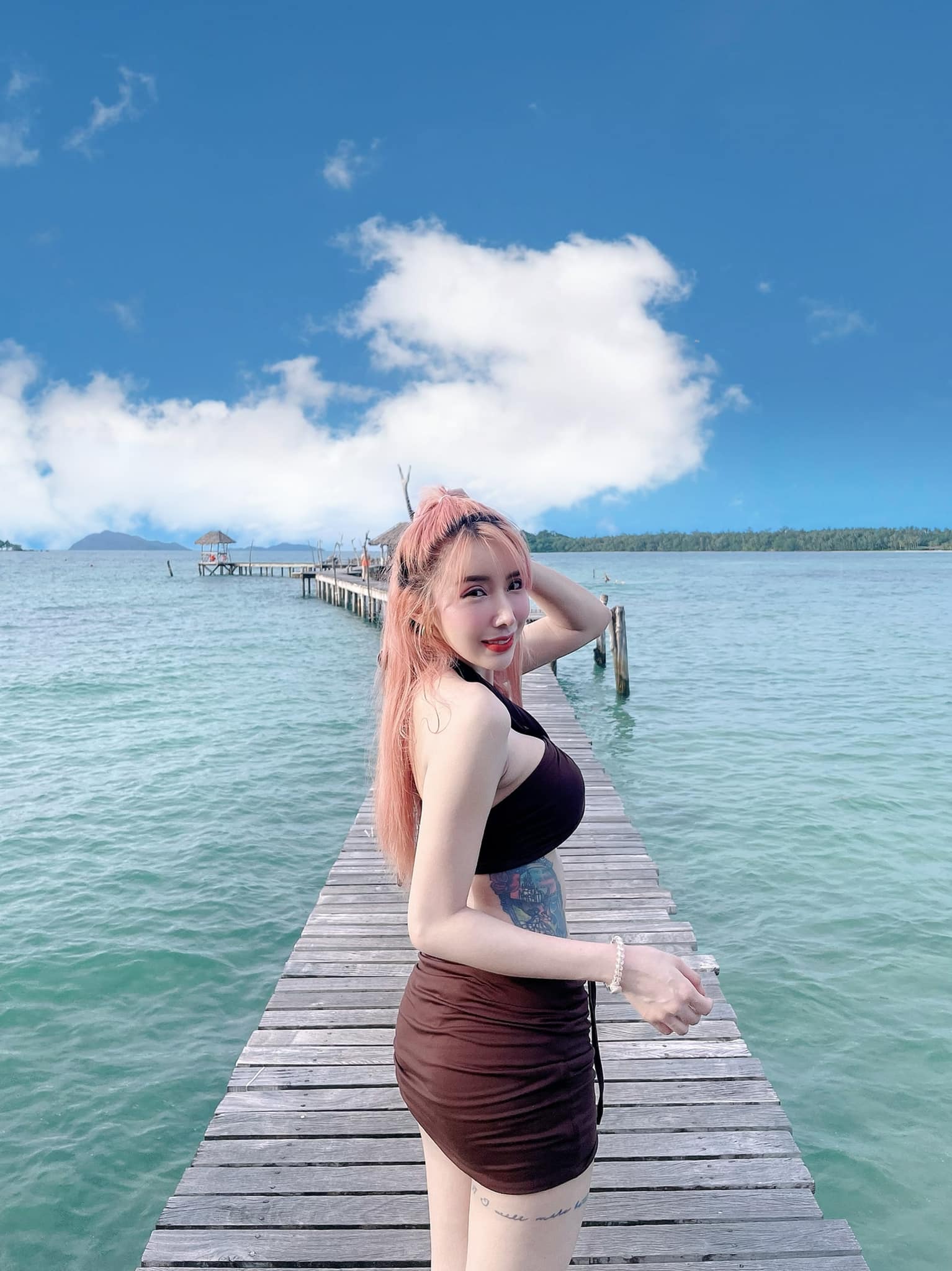แฟร์รี่ กุลธิรา สาวเซ็กส์18+ทำonlyfansจนใครๆก็ต้องร้องหาวาร์ป 98