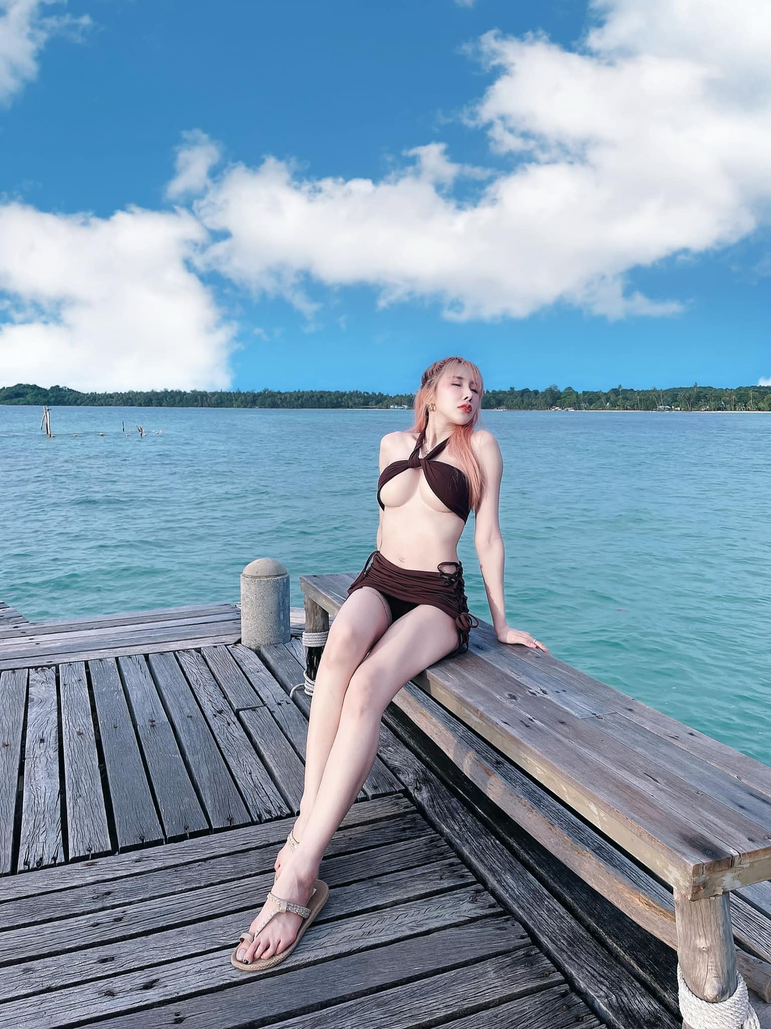 แฟร์รี่ กุลธิรา สาวเซ็กส์18+ทำonlyfansจนใครๆก็ต้องร้องหาวาร์ป 99