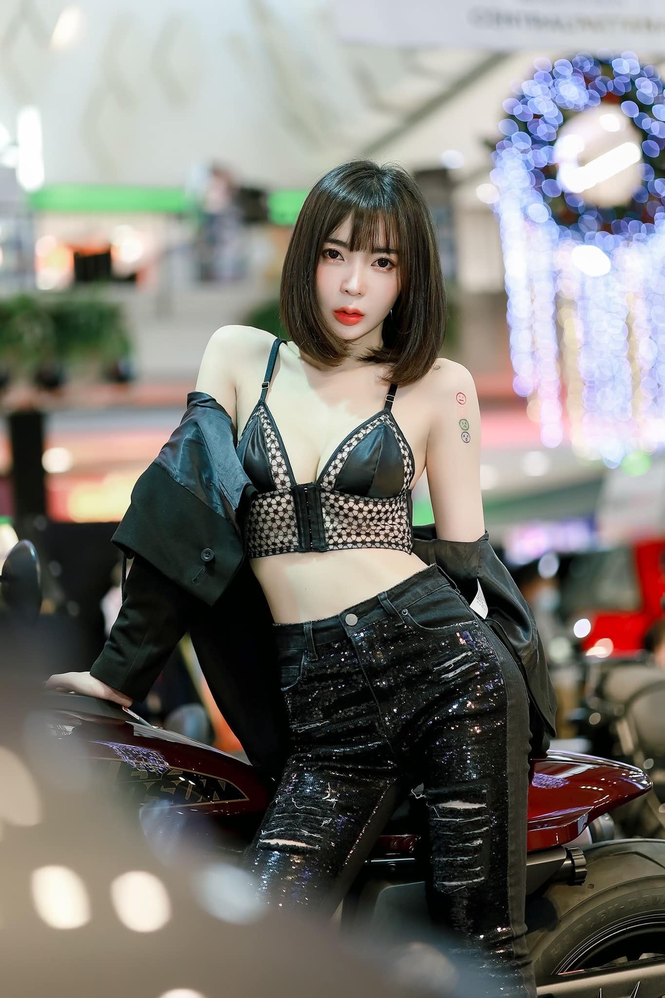 น้ำตาล โอนลี่แฟน นางแบบสาวสวยสุดแซ่บลีลาเด็ดดีกรีไม่ธรรมดาน่าโดน 88