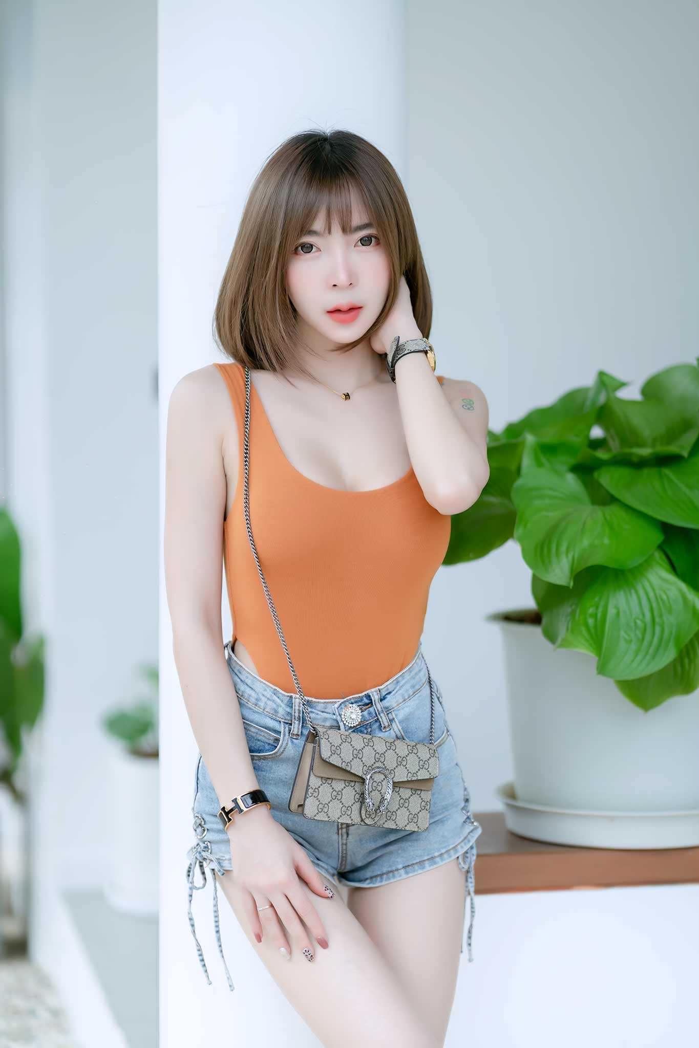 น้ำตาล โอนลี่แฟน นางแบบสาวสวยสุดแซ่บลีลาเด็ดดีกรีไม่ธรรมดาน่าโดน 122