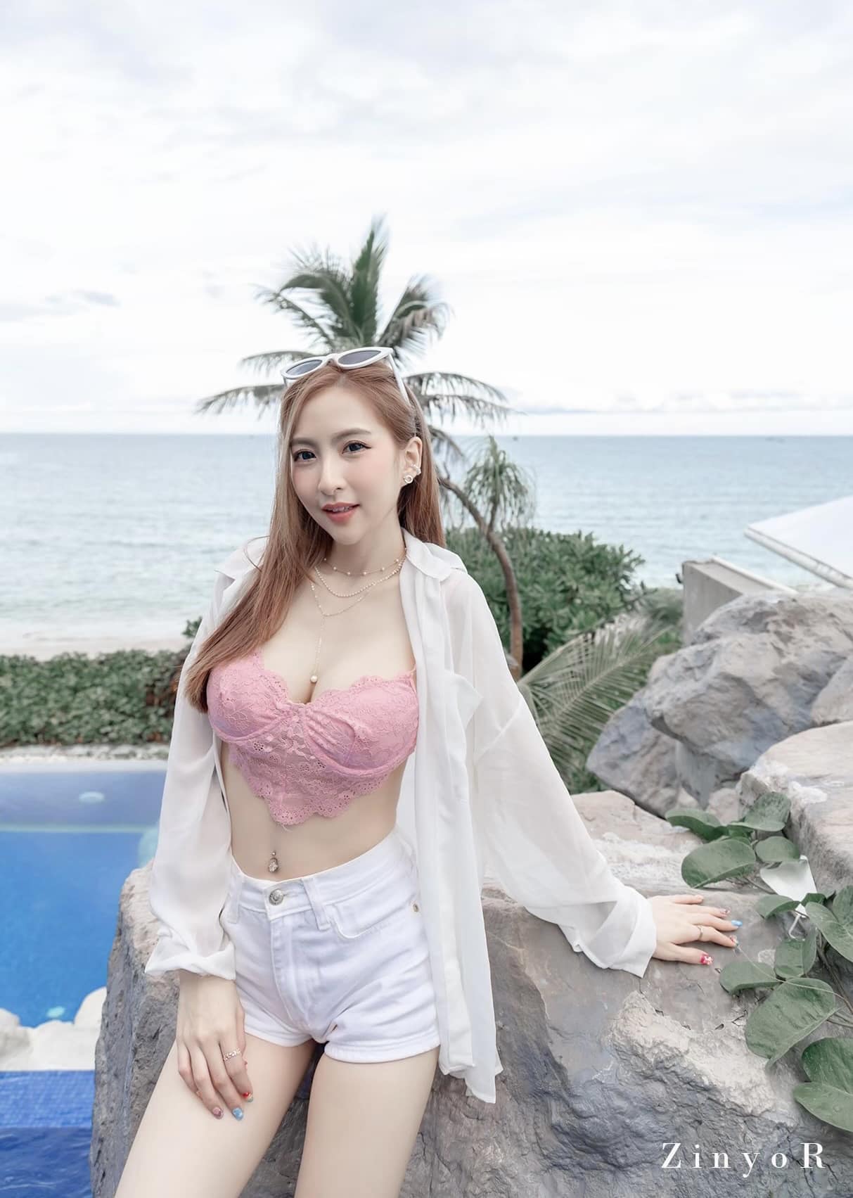 น้องปอ อนิตา นางแบบสาวสวยหุ่นเซ็กส์ไวส์มินิหน้าอกใหญ่เกินต้านพอดีตัว 109