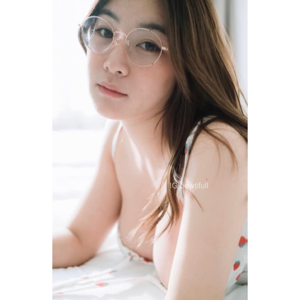 น้องบิว สาวอวบสุดเอ็กซ์เผ็ดแซ่บถึงใจใครมองก็ละลายอย่างแน่นอน18+ 76