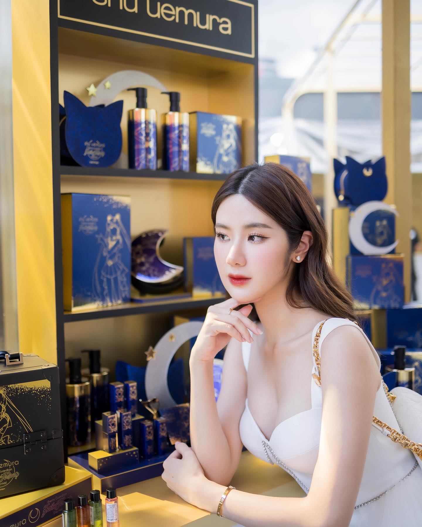 น้องนุ่น เปิดวาร์ปเน็ตไอดอลดารานักแสดงสาวสวยขาวมีออร่าหุ่นเด็ด18+ 50