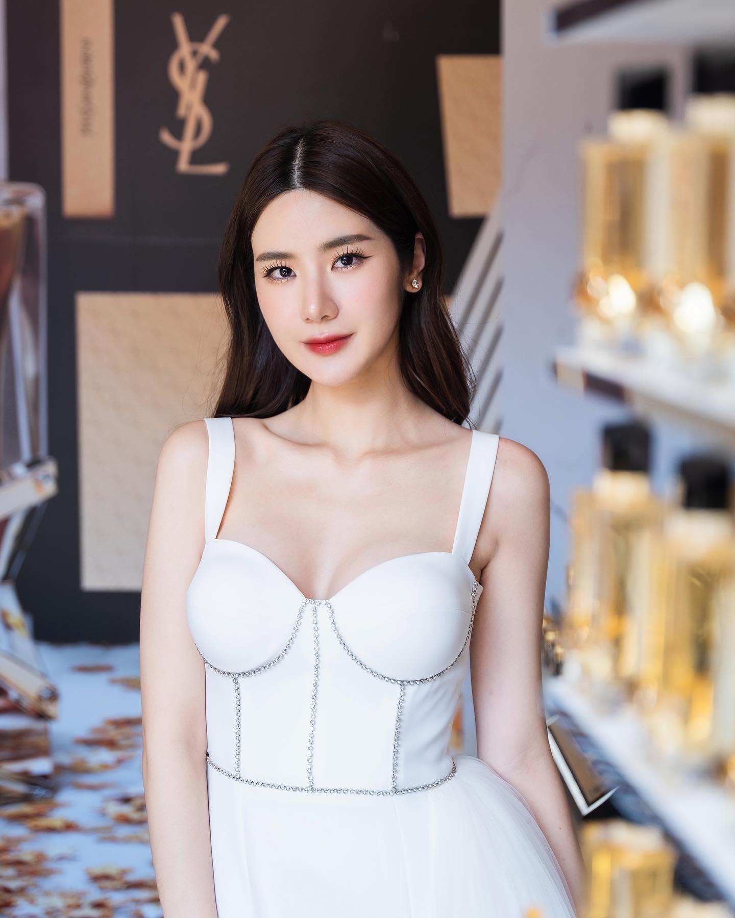 น้องนุ่น เปิดวาร์ปเน็ตไอดอลดารานักแสดงสาวสวยขาวมีออร่าหุ่นเด็ด18+ 51