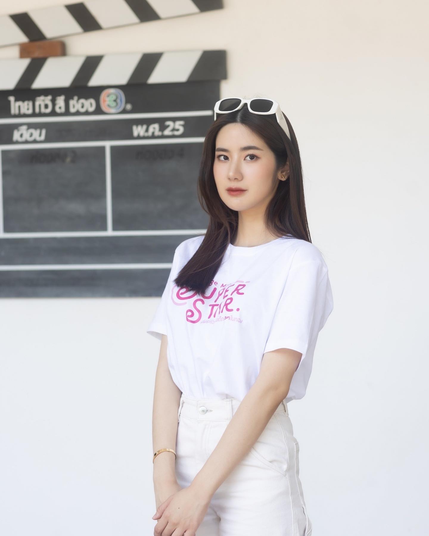 น้องนุ่น เปิดวาร์ปเน็ตไอดอลดารานักแสดงสาวสวยขาวมีออร่าหุ่นเด็ด18+ 53