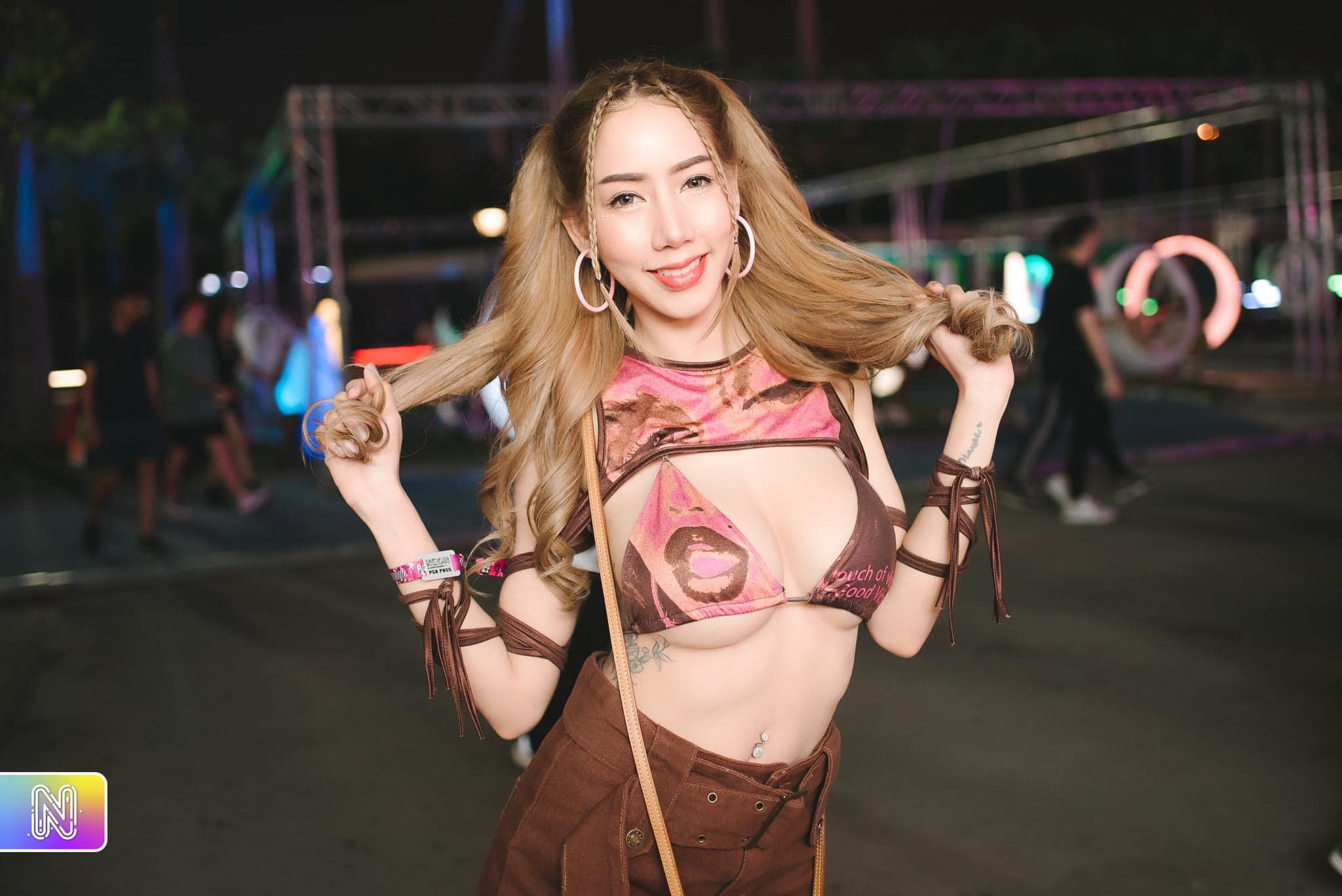 เอวาเนเปิ้ล นางแบบหุ่นดีหน้าตาสวยยืนหนึ่งเรื่องความเซ็กส์ซี่แบบ18+ 22