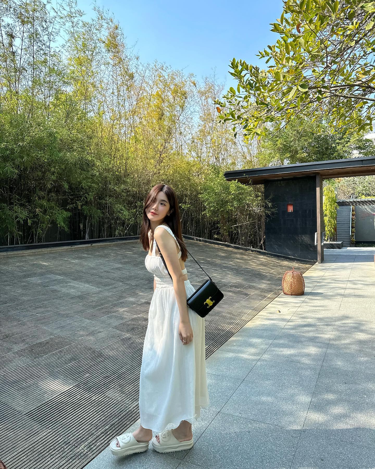 น้องนุ่น เปิดวาร์ปเน็ตไอดอลดารานักแสดงสาวสวยขาวมีออร่าหุ่นเด็ด18+ 68