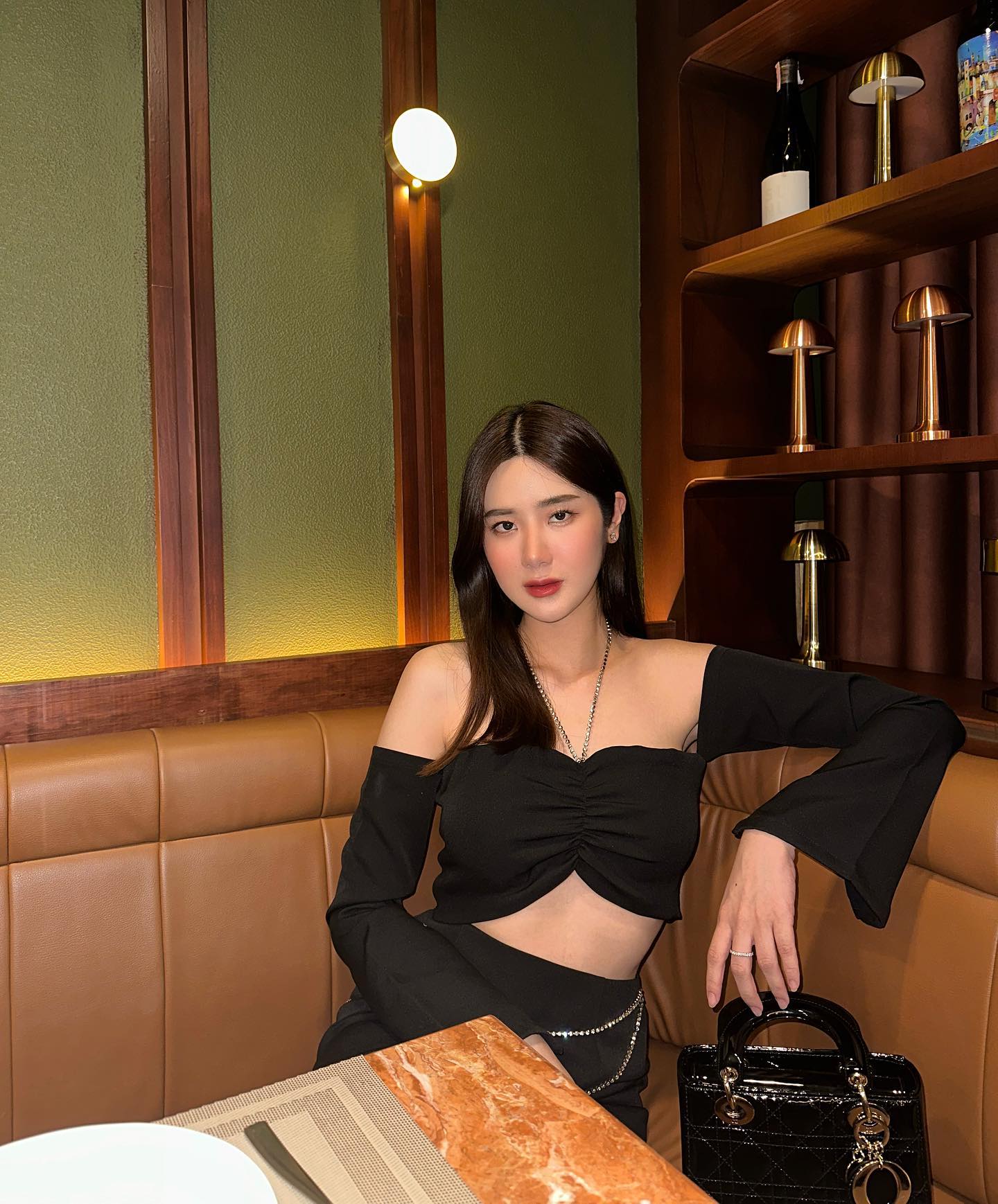 น้องนุ่น เปิดวาร์ปเน็ตไอดอลดารานักแสดงสาวสวยขาวมีออร่าหุ่นเด็ด18+ 69