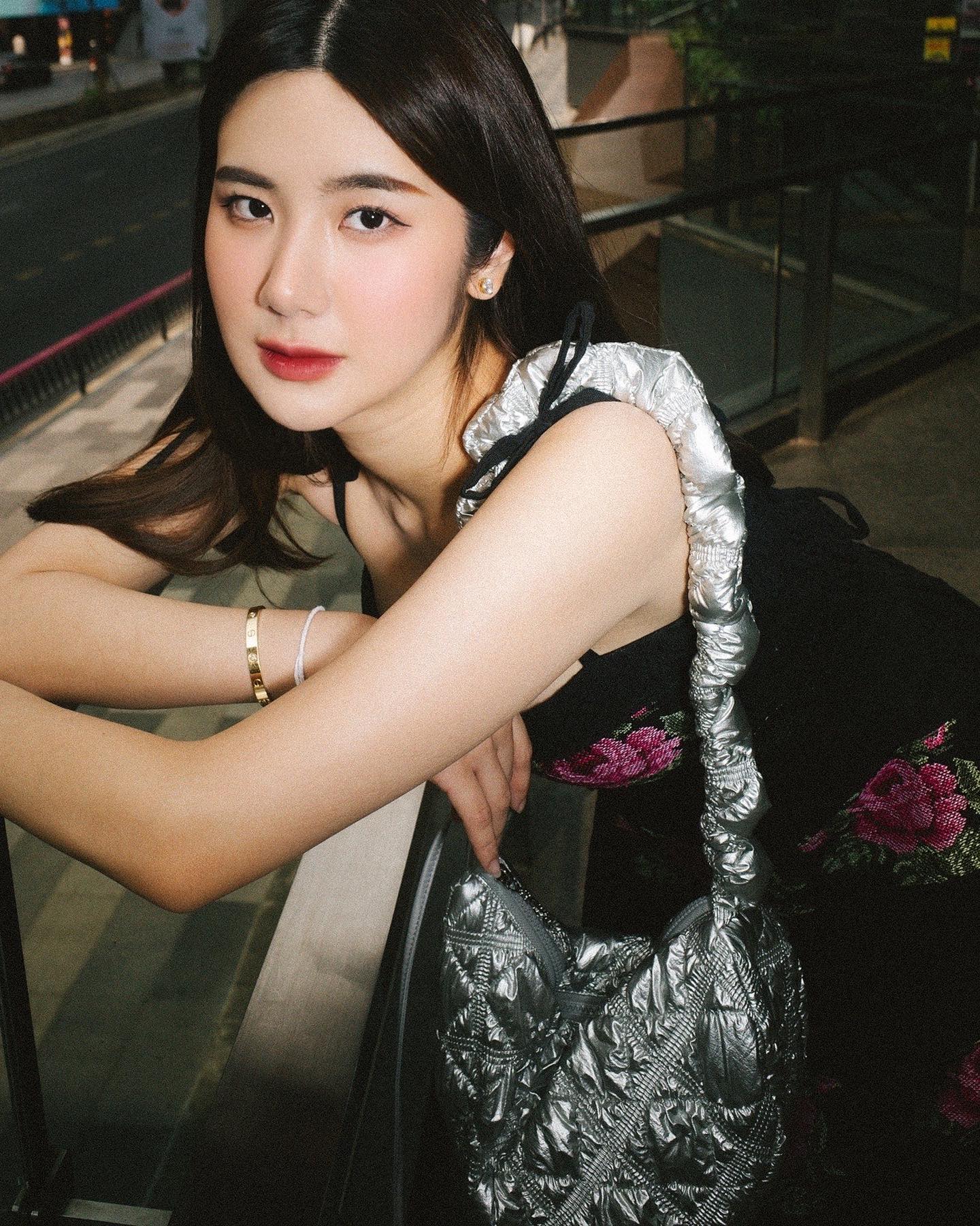 น้องนุ่น เปิดวาร์ปเน็ตไอดอลดารานักแสดงสาวสวยขาวมีออร่าหุ่นเด็ด18+ 75