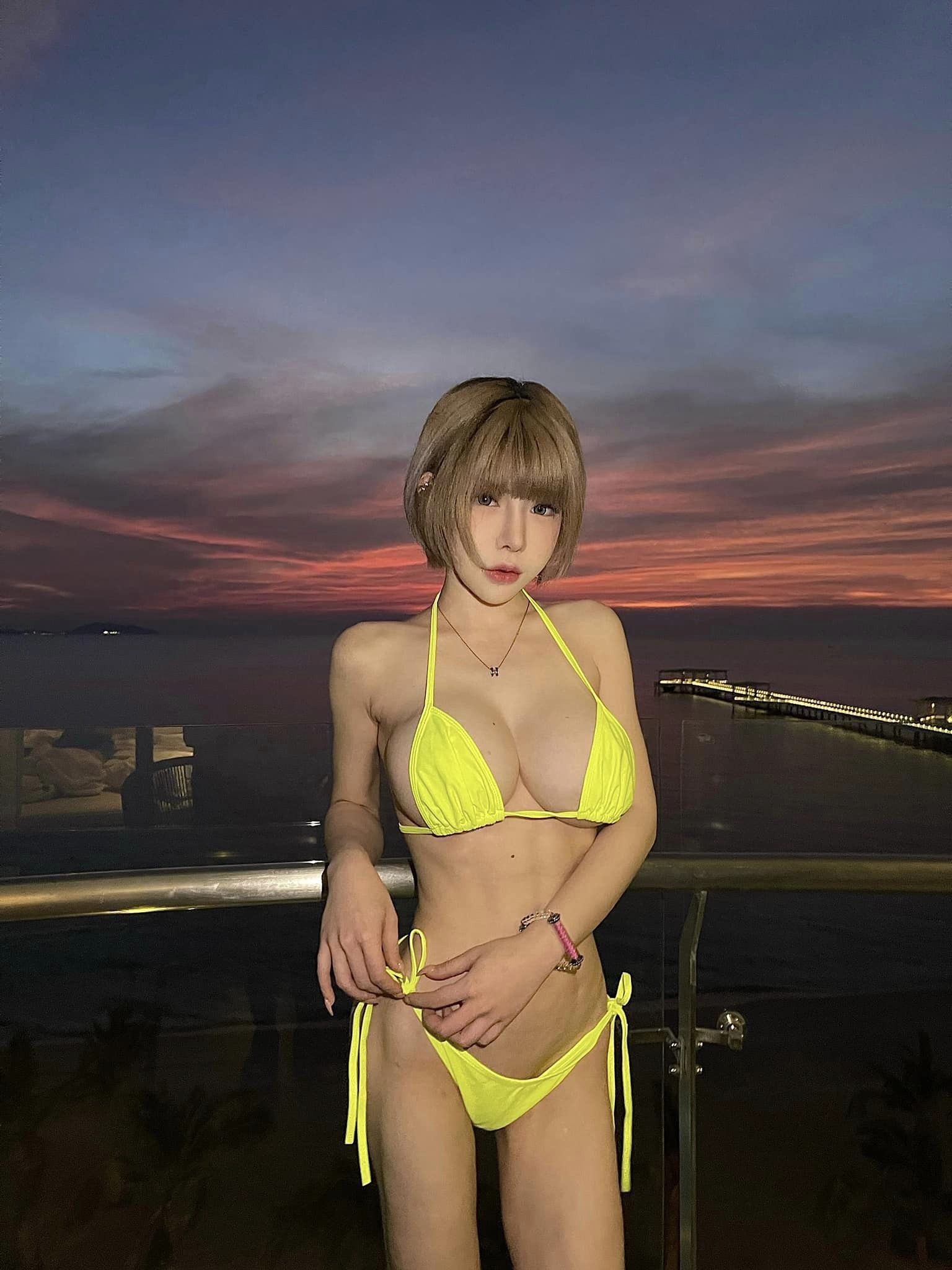 น้องพลอย เน็ตไอดอลหน้าบาร์บี้หน้าอกหน้าใจไซส์ใหญ่ไม่ธรรมดา18+ 19