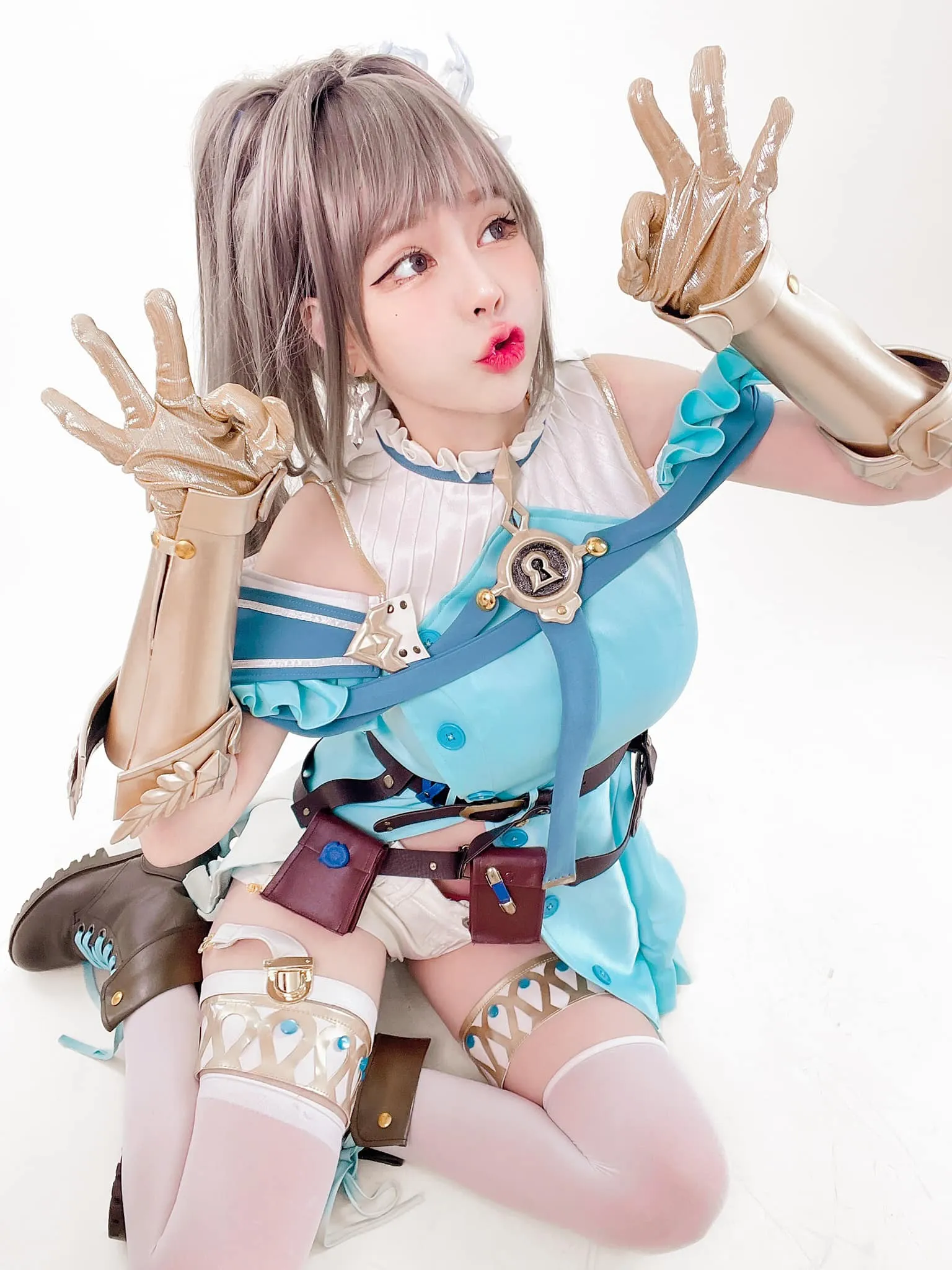 แป้งสามป๋องซาว เน็ตไอดอลสาวสวยสุดเซ็กซี่ 12