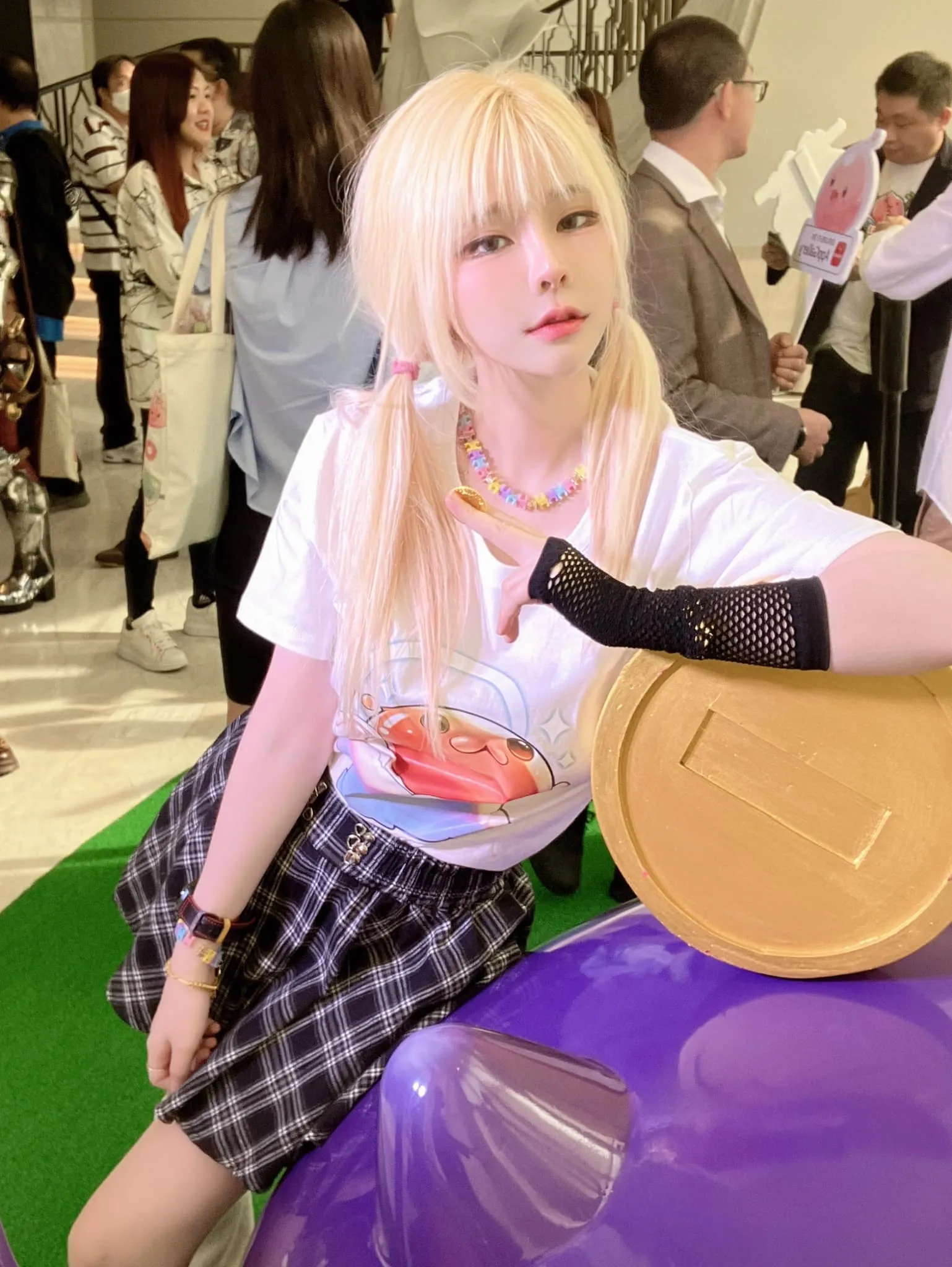 แป้งสามป๋องซาว เน็ตไอดอลสาวสวยสุดเซ็กซี่ 25