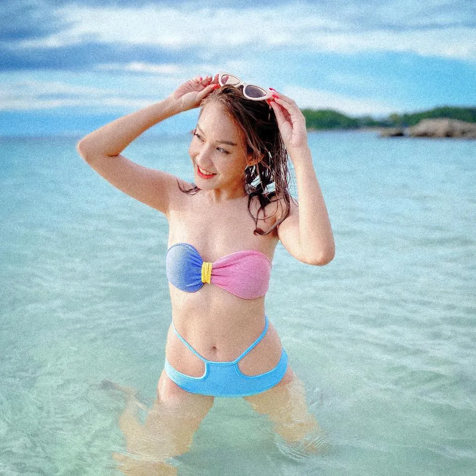 เมย์ ชญาภา เน็ตไอดอลสาวสวยสุดเซ็กซี่ 22