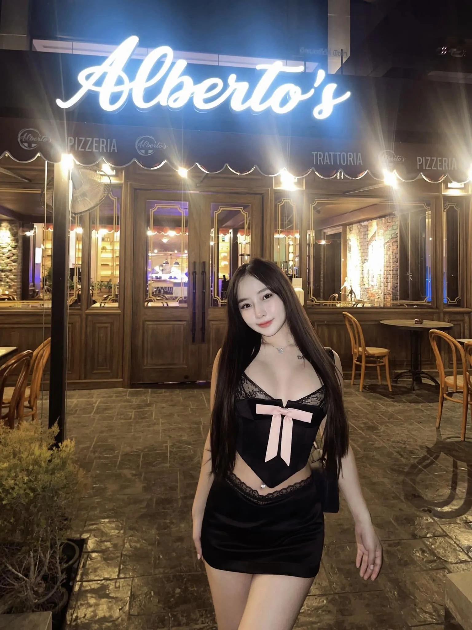 เอมมี่ สุนันทา จากเน็ตไอดอลสาวสวยสู่สตรีมเมอร์สุดแซ่บ 39