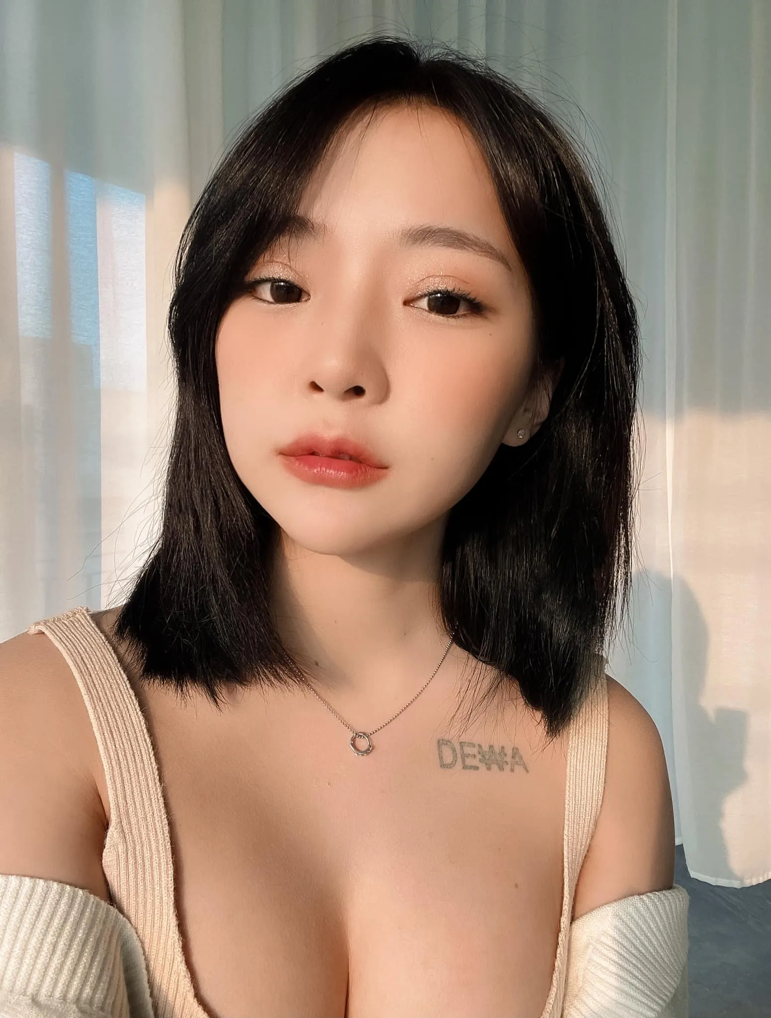 เอมมี่ สุนันทา จากเน็ตไอดอลสาวสวยสู่สตรีมเมอร์สุดแซ่บ 6