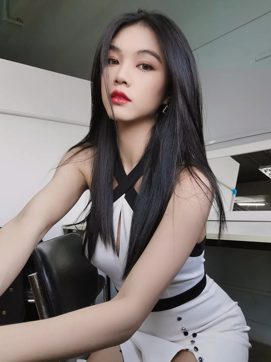 น้องเหมยหลิน พริตตี้ตัวท็อปสาวสวยสุดเซ็กซี่ 16