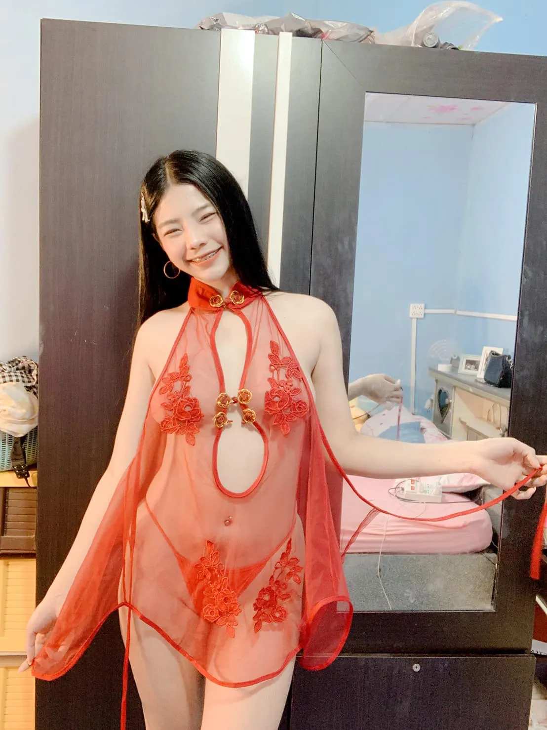 น้องมีมี่ ฐิติมา สาวสวยสุดเซ็กซี่ดาว Onlyfans 24