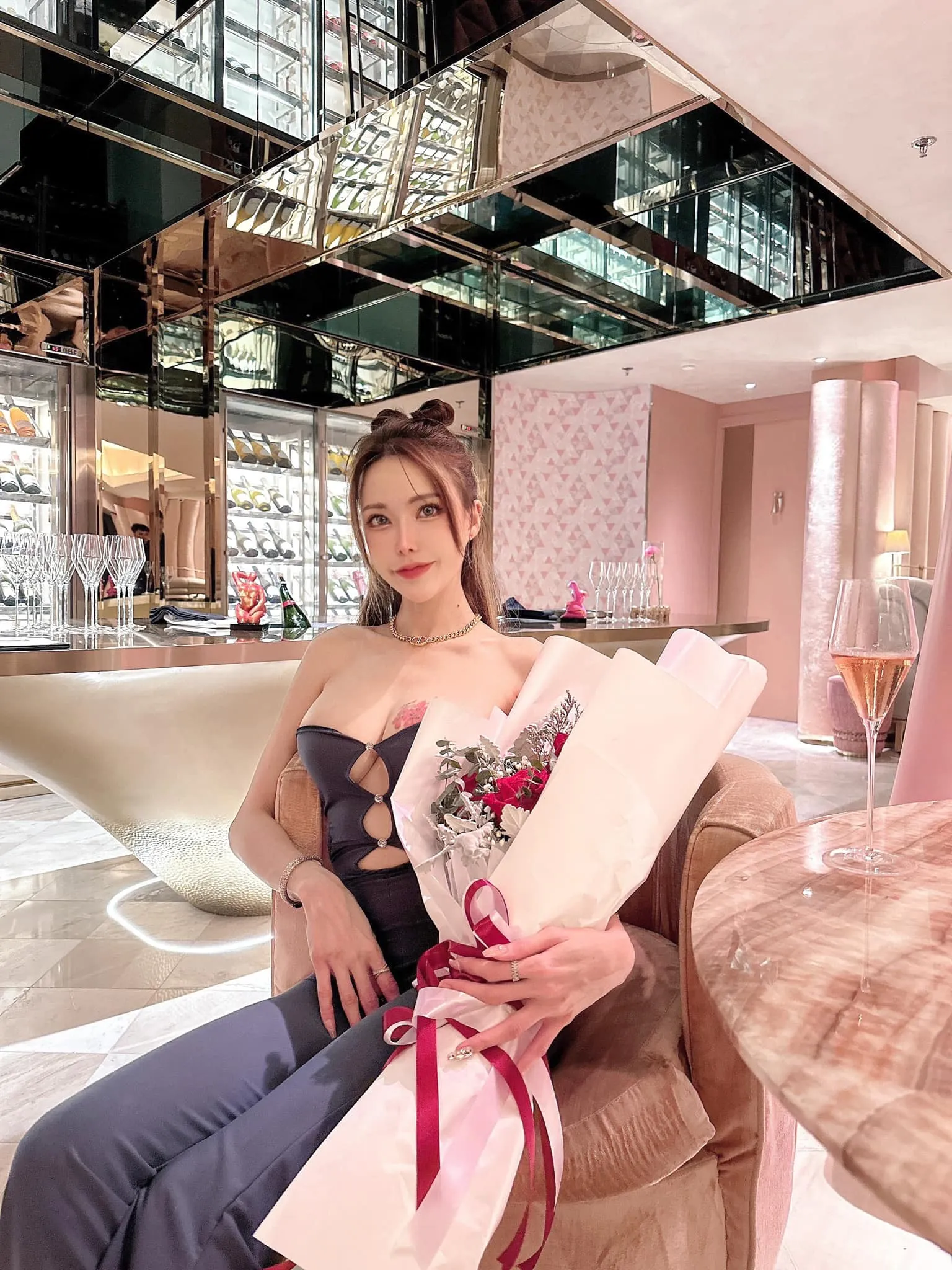 น้องปีใหม่ ธารารัตน์ เน็ตไอดอลสาวสวยดาว Onlyfans 35