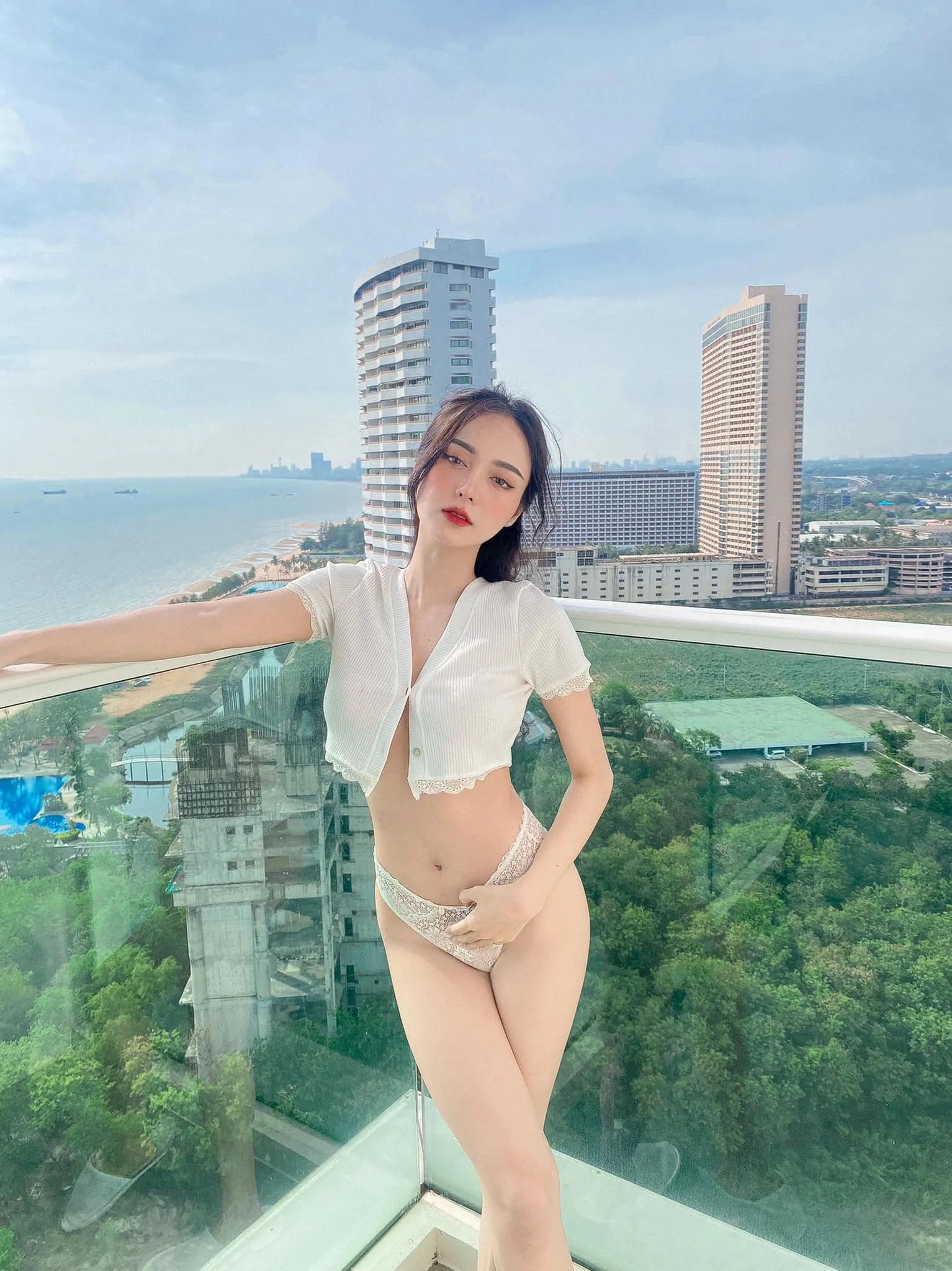 เอื้อย พรสวรรค์ เน็ตไอดอลสาวสวยสุดเซ็กซี่ 9