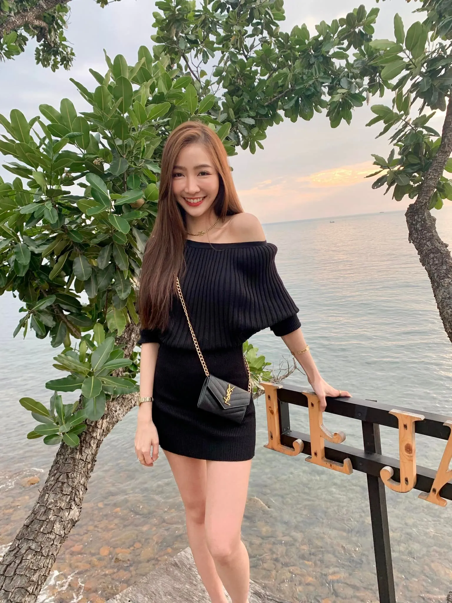 หยก ชลธิชา เน็ตไอดอลสาวสวยสุดเซ็กซี่ดาว Onlyfans 22