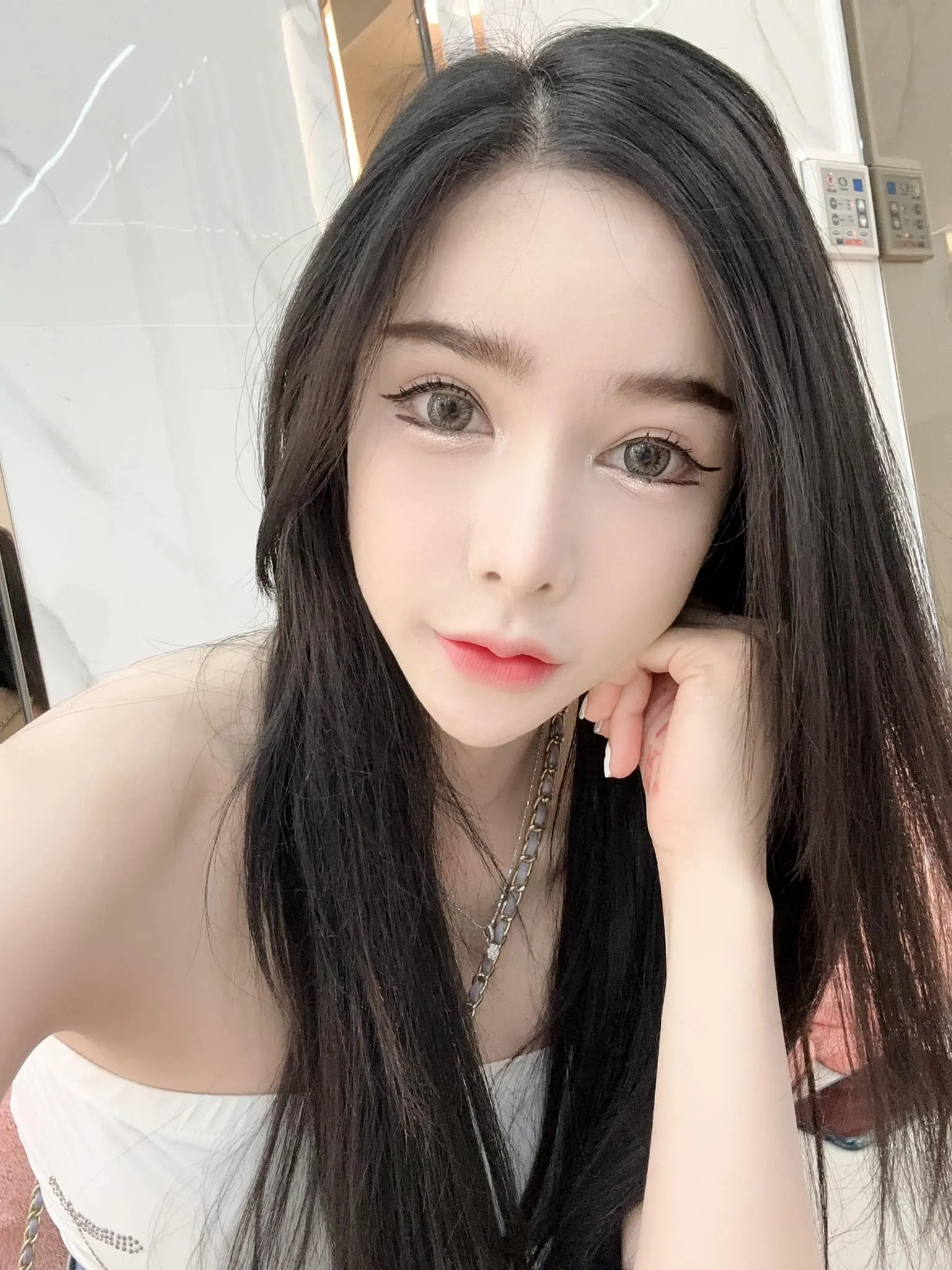 แกมพลอย ดีเจสาวชื่อดังสุดเซ็กซี่ดาว Onlyfans 11