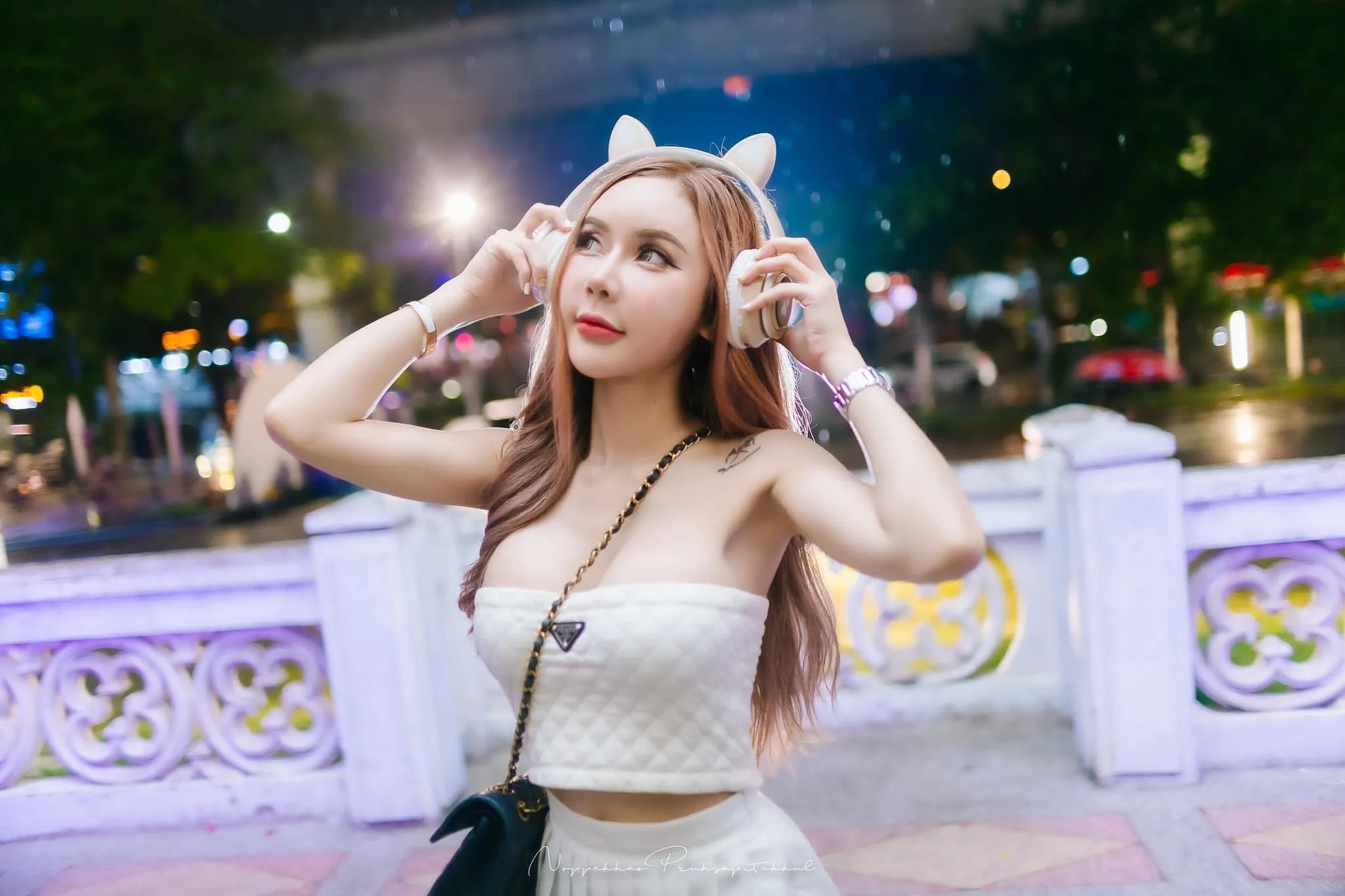 น้องแตงโม ญาณิศา เน็ตไอดอลสุดแซ่บพร้อมผลงานวาบหวิวมาแรง 40