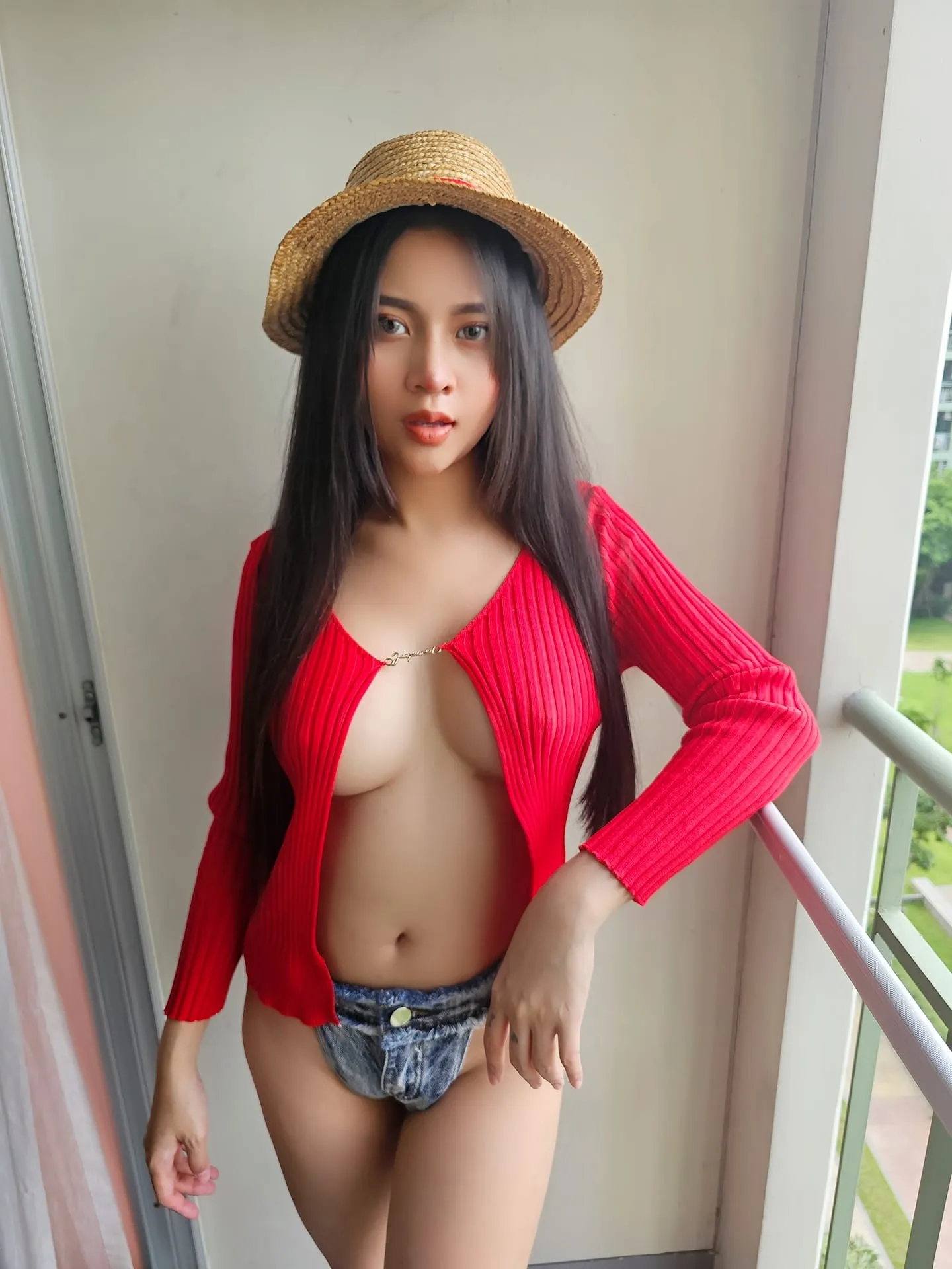 บี นิภาภรณ์ เน็ตไอดอลสาวสวยสุดเอ็กซ์ดาว Onlyfans 15