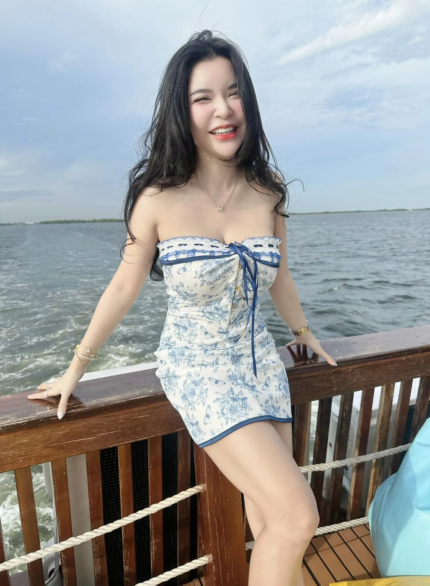 น้องสปายจุ้บ เน็ตไอดอลสาวสวยหุ่นเซี๊ยะดาว Onlyfans 27