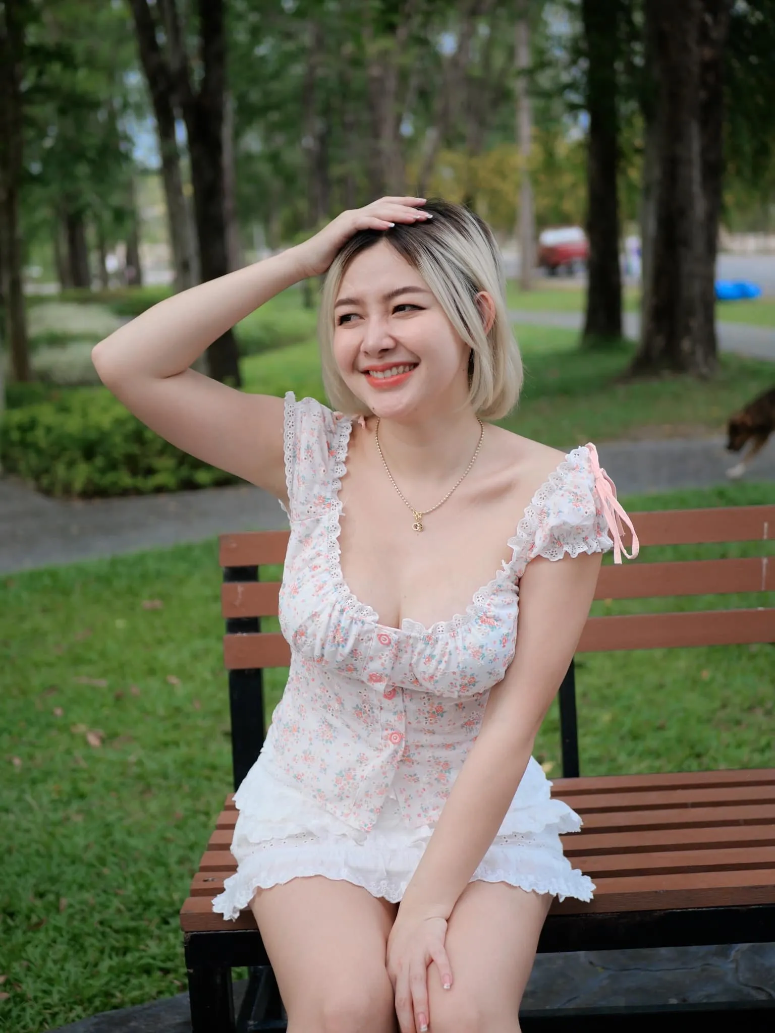 ปูเปรี้ยว พรธวัล เน็ตไอดอลสาวสุดเซ็กซี่ ผลงานสุดแซ่บ 18+ มาแรง 28