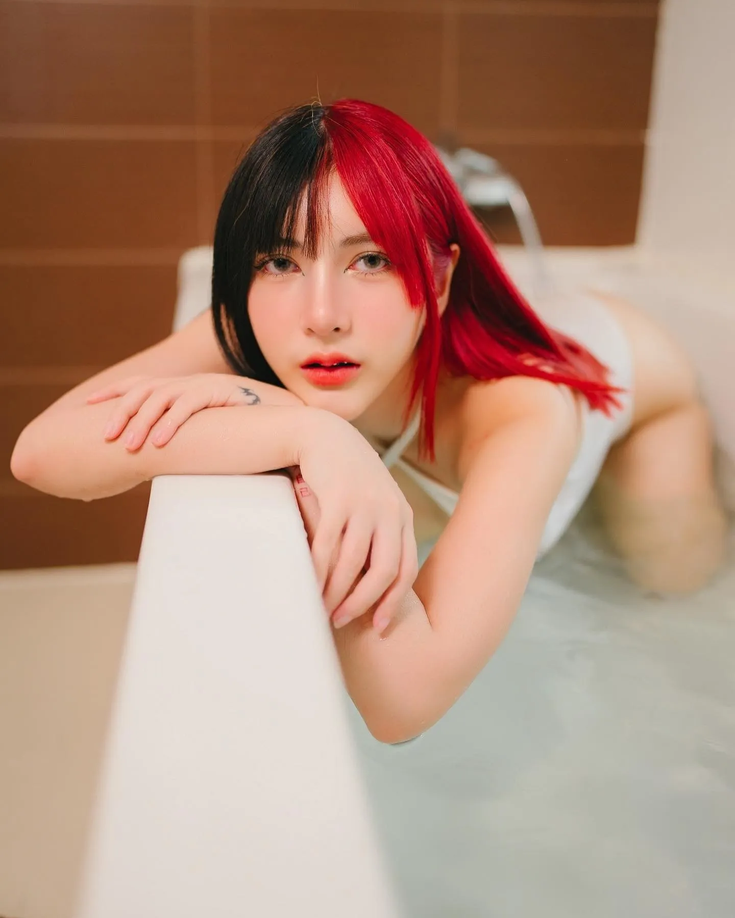 น้องจี๊ดจ๊าด เน็ตไอดอลสาวสุดเอ็กซ์ ผลงานเด็ด ดาวOnlyfans 39