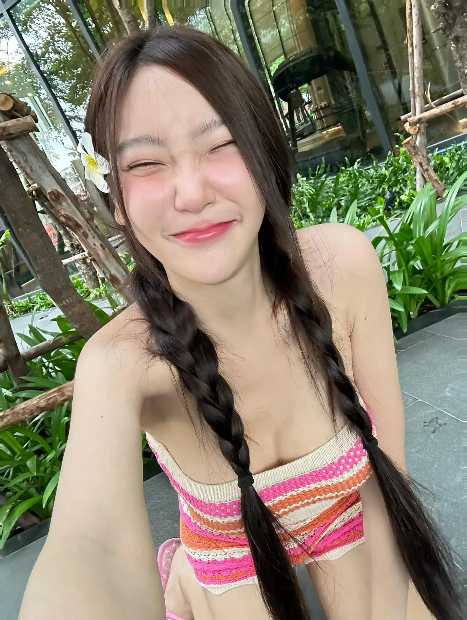 น้องวิววี่ ณัฐปภัสร์ เน็ตไอดอลสาวสุดแซ่บ ผลงานสุดปัง 18+ มาแรง 37