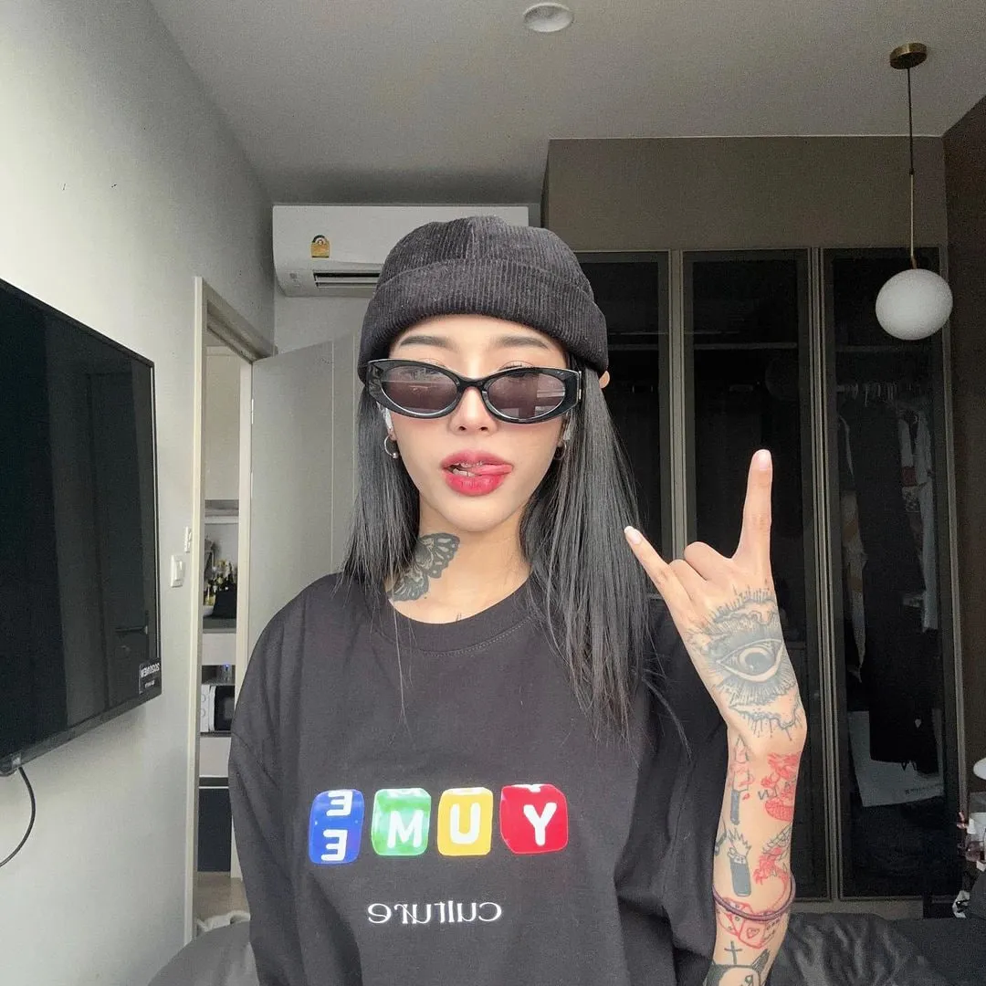 Cornne เน็ตไอดอล สาวสวยรอยสัก ผลงานเสียว ดาวOnlyfans 11