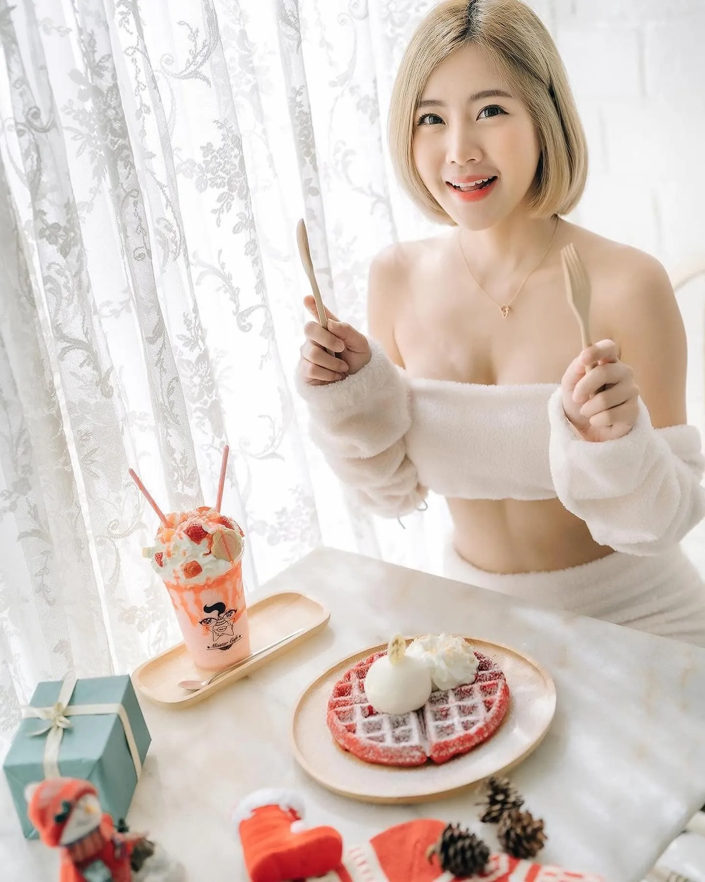 ฟ้า ชัชชญา เน็ตไอดอล สาวสวย ฉายา ดีเจโซดาเมืองไทย 29