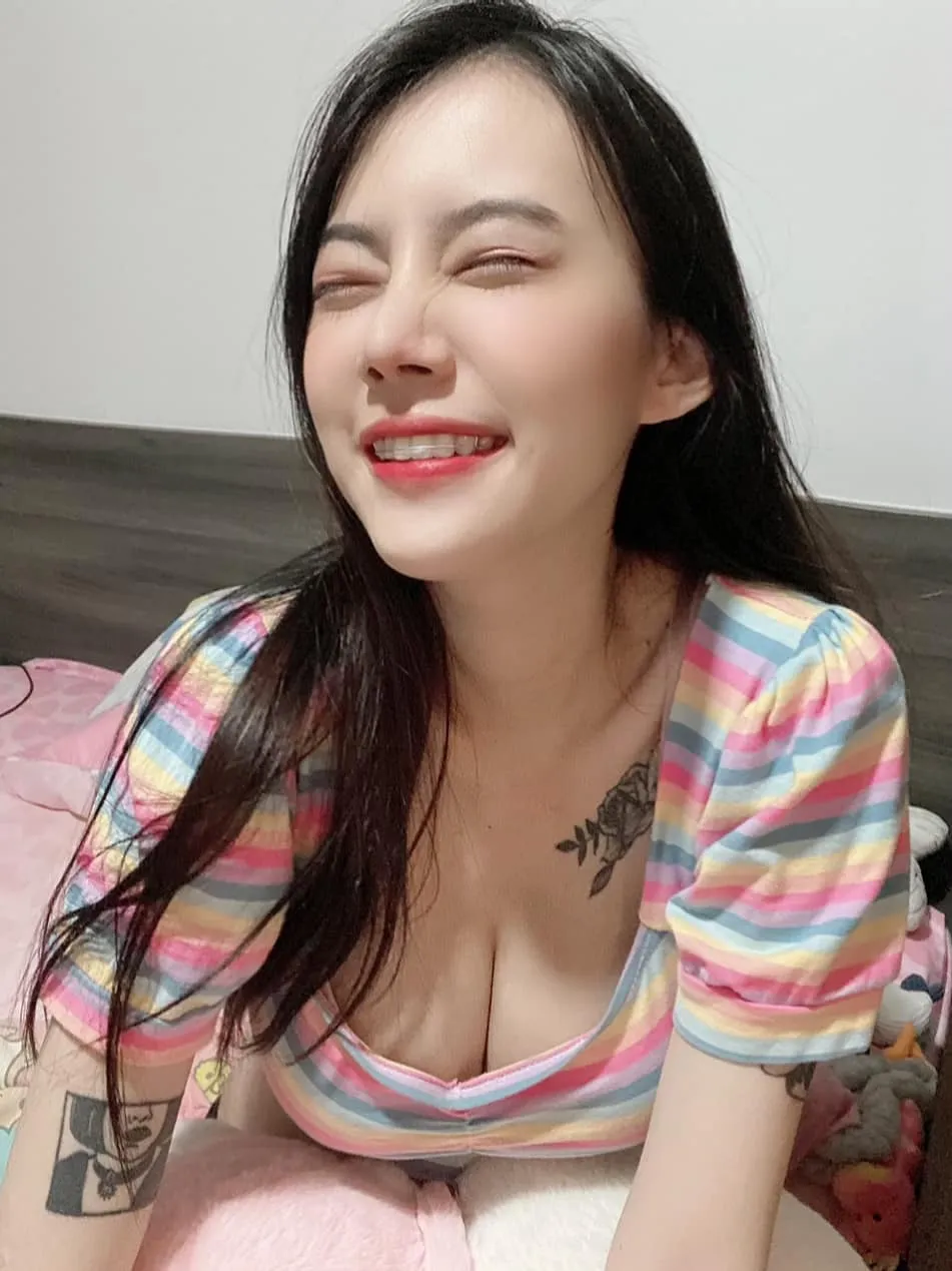 ไอเดียร์ ผดุงเจริญ เน็ตไอดอล สาวสวย คอนเทนต์18+ ดาวonlyfans 28