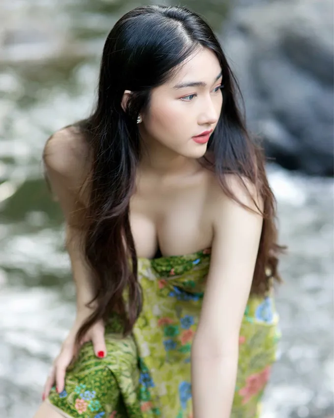 กุ๊งกิ๊ง แม่สาวขนดก นางแบบ สาวสวยสุดแซ่บ ผลงานเสียว ดาวonlyfans 12