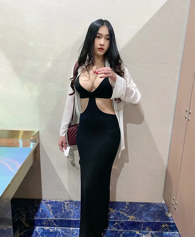 กุ๊งกิ๊ง แม่สาวขนดก นางแบบ สาวสวยสุดแซ่บ ผลงานเสียว ดาวonlyfans 9