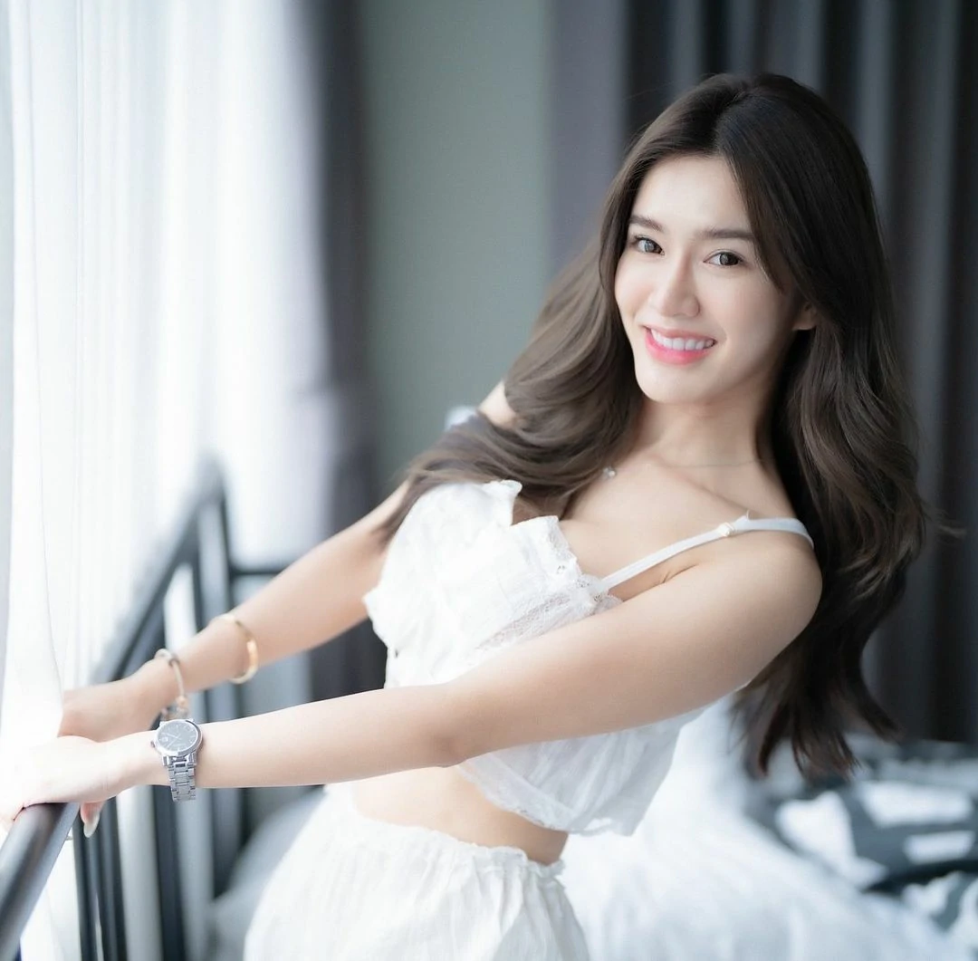แอลตูน นางแบบ เน็ตไอดอล สาวแซ่บ หุ่นเอ็กซ์ ผลงานเด็ด ดาวยั่วมาแรง 26