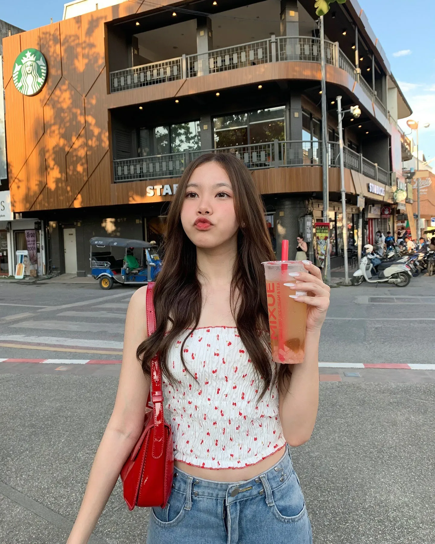 น้องพลอย poyprinnn เฟส