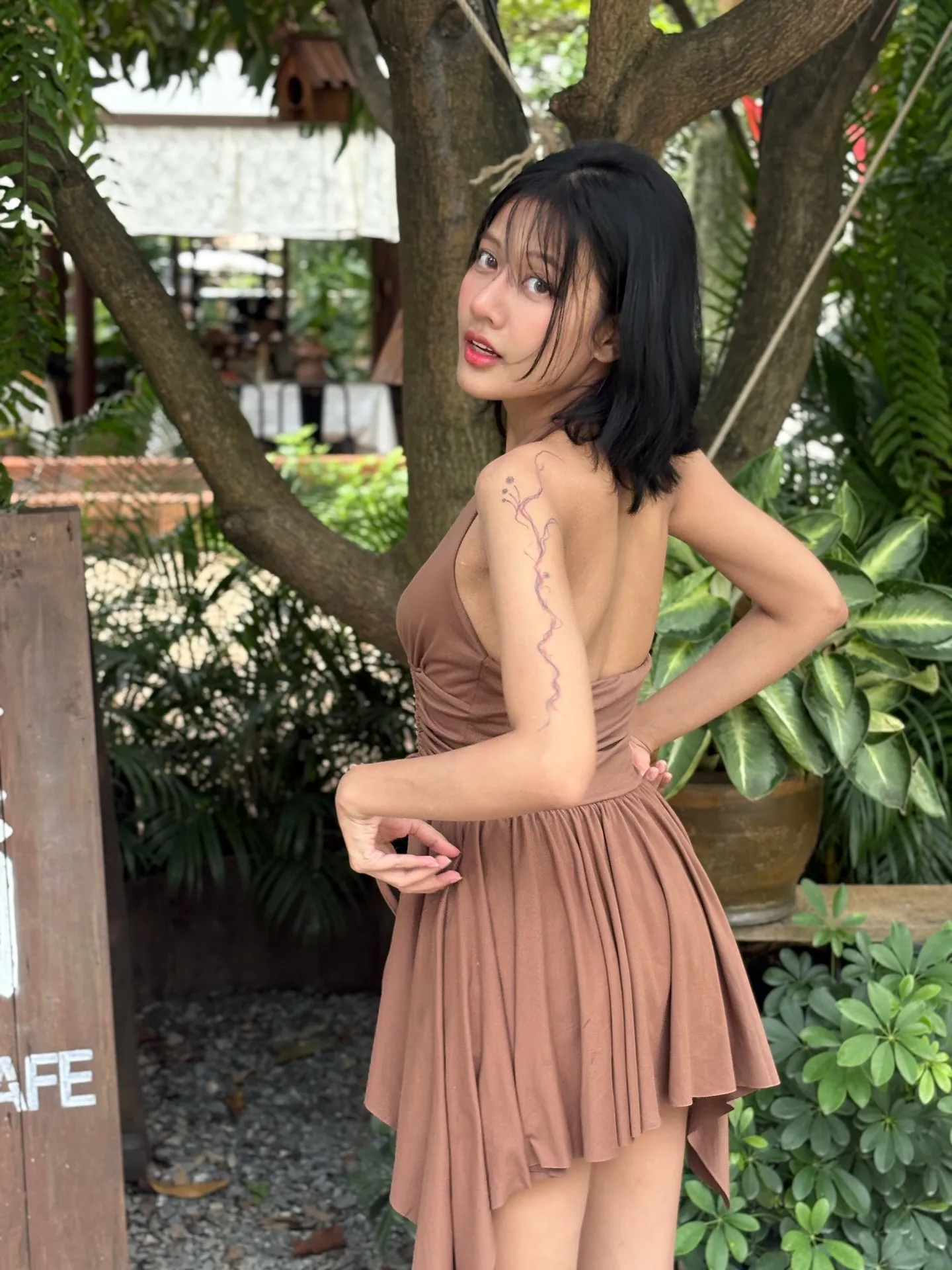 Valniez สาวสุดฮอต ผลงานเซ็กซี่ คอนเทนต์เร่าร้อน ดาวvk ตัวแม่ 19